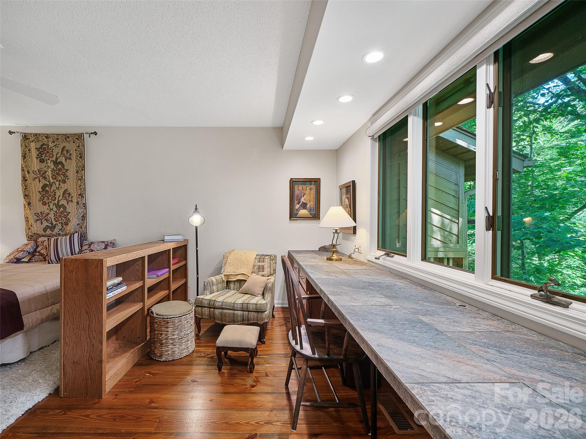 301 White Oak Drive — Hendersonville
