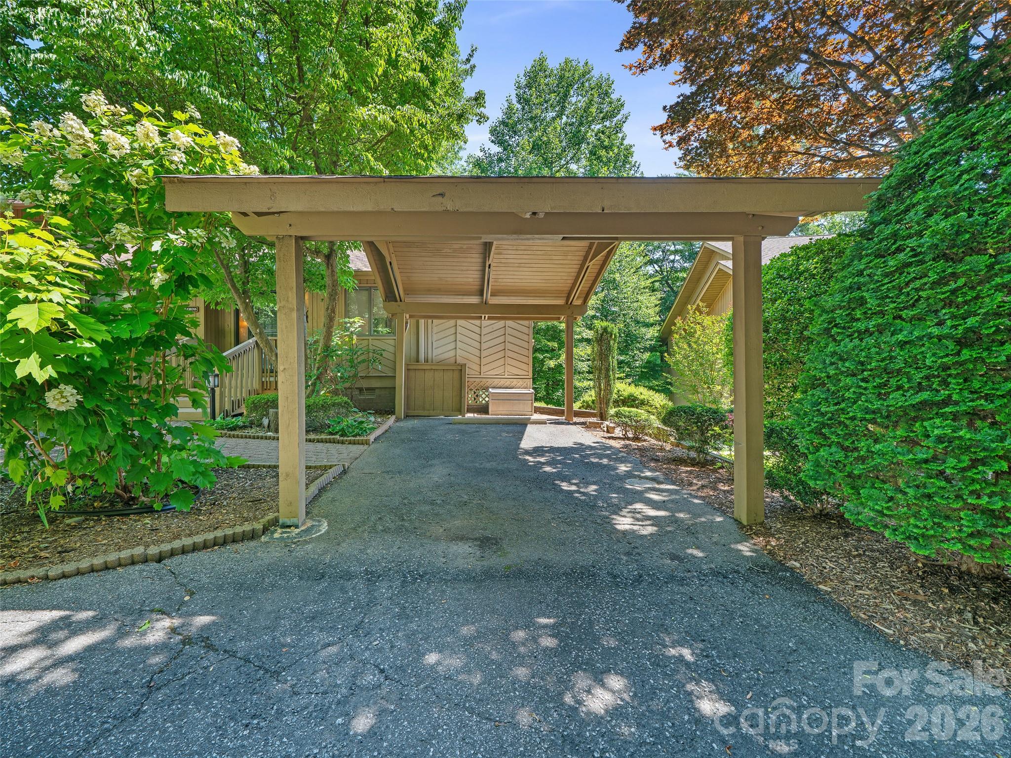 301 White Oak Drive — Hendersonville