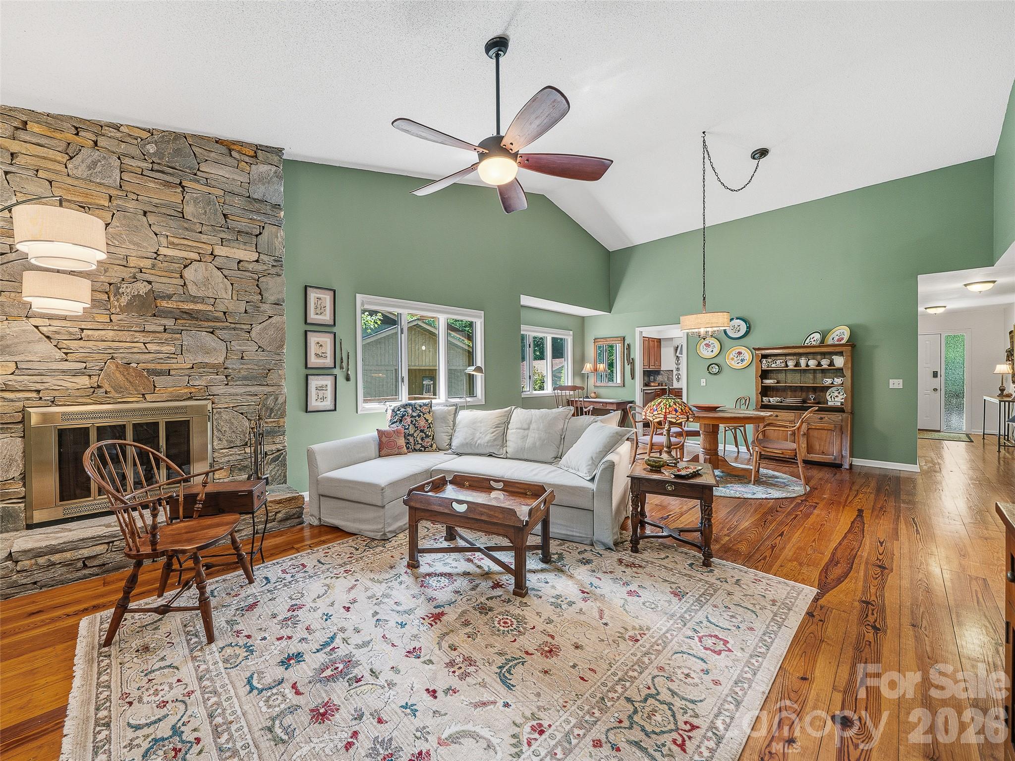 301 White Oak Drive — Hendersonville
