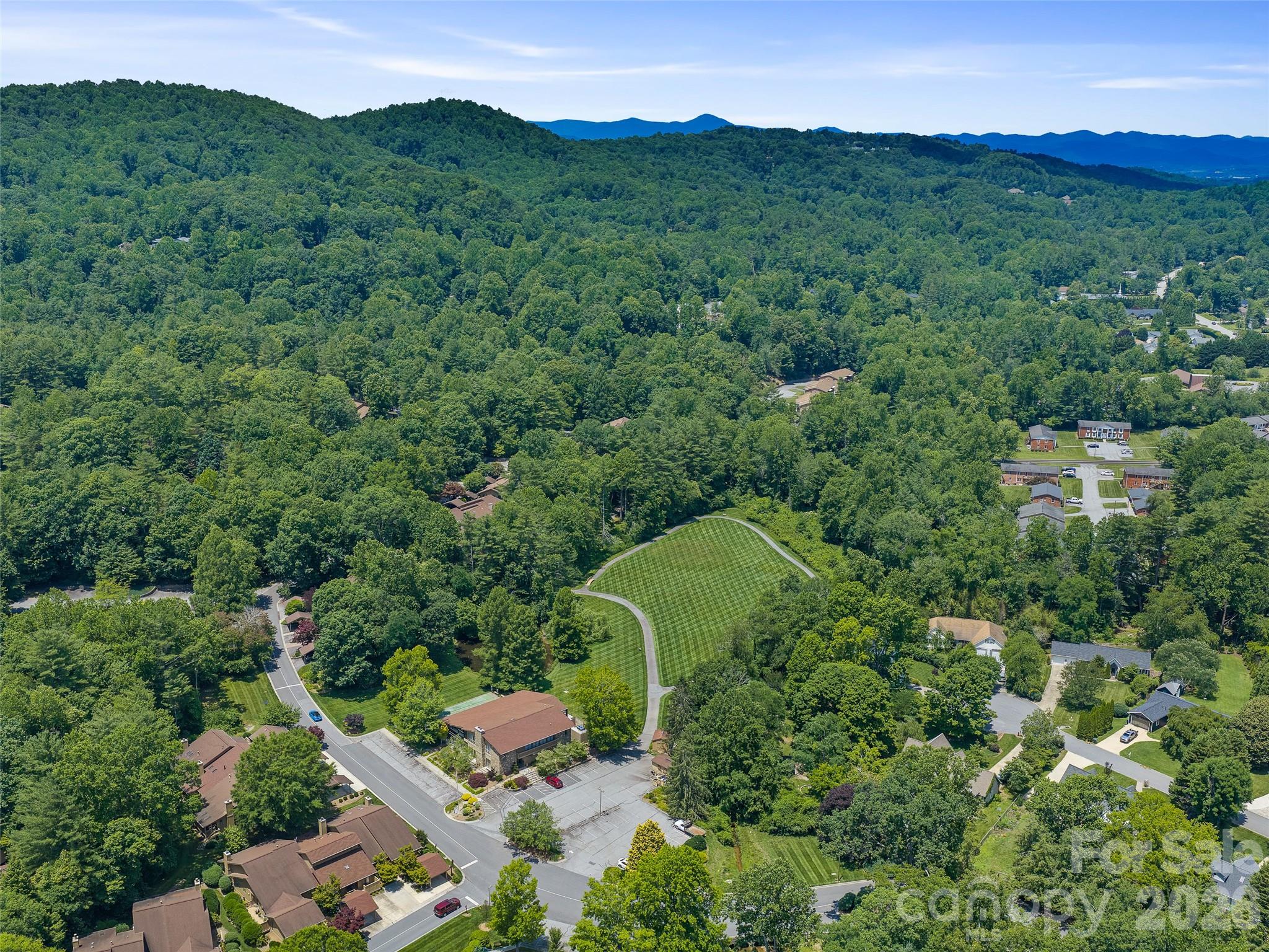 301 White Oak Drive — Hendersonville
