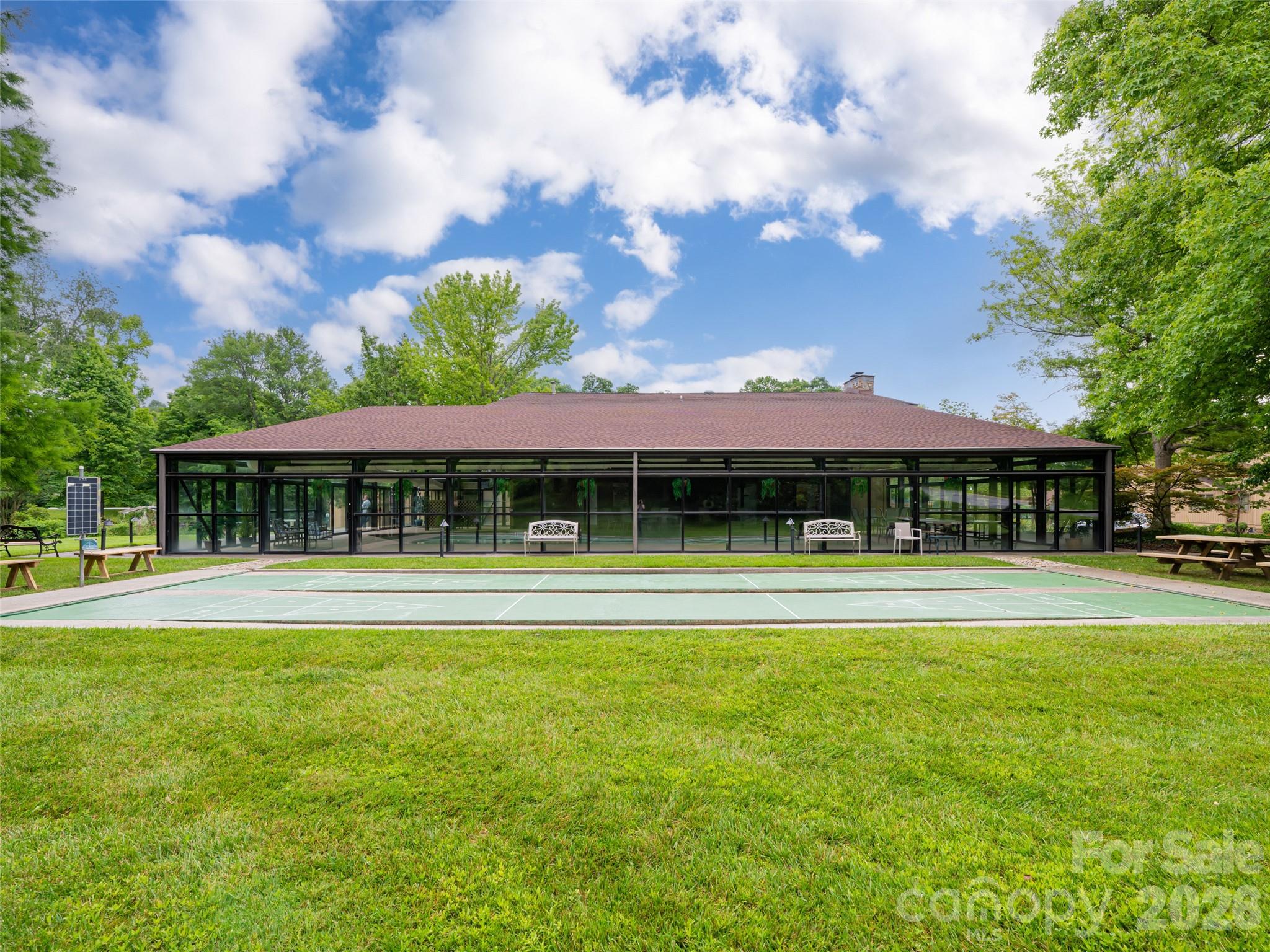 301 White Oak Drive — Hendersonville