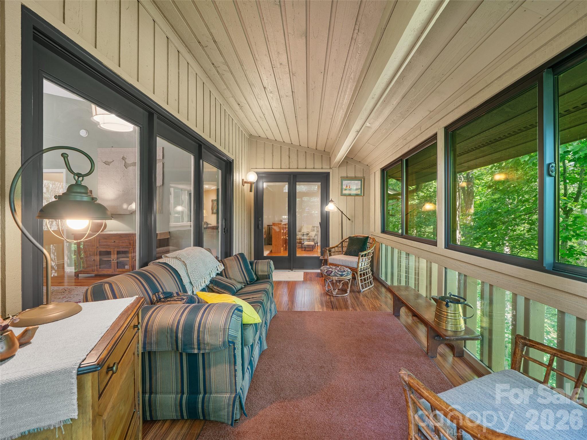 301 White Oak Drive — Hendersonville
