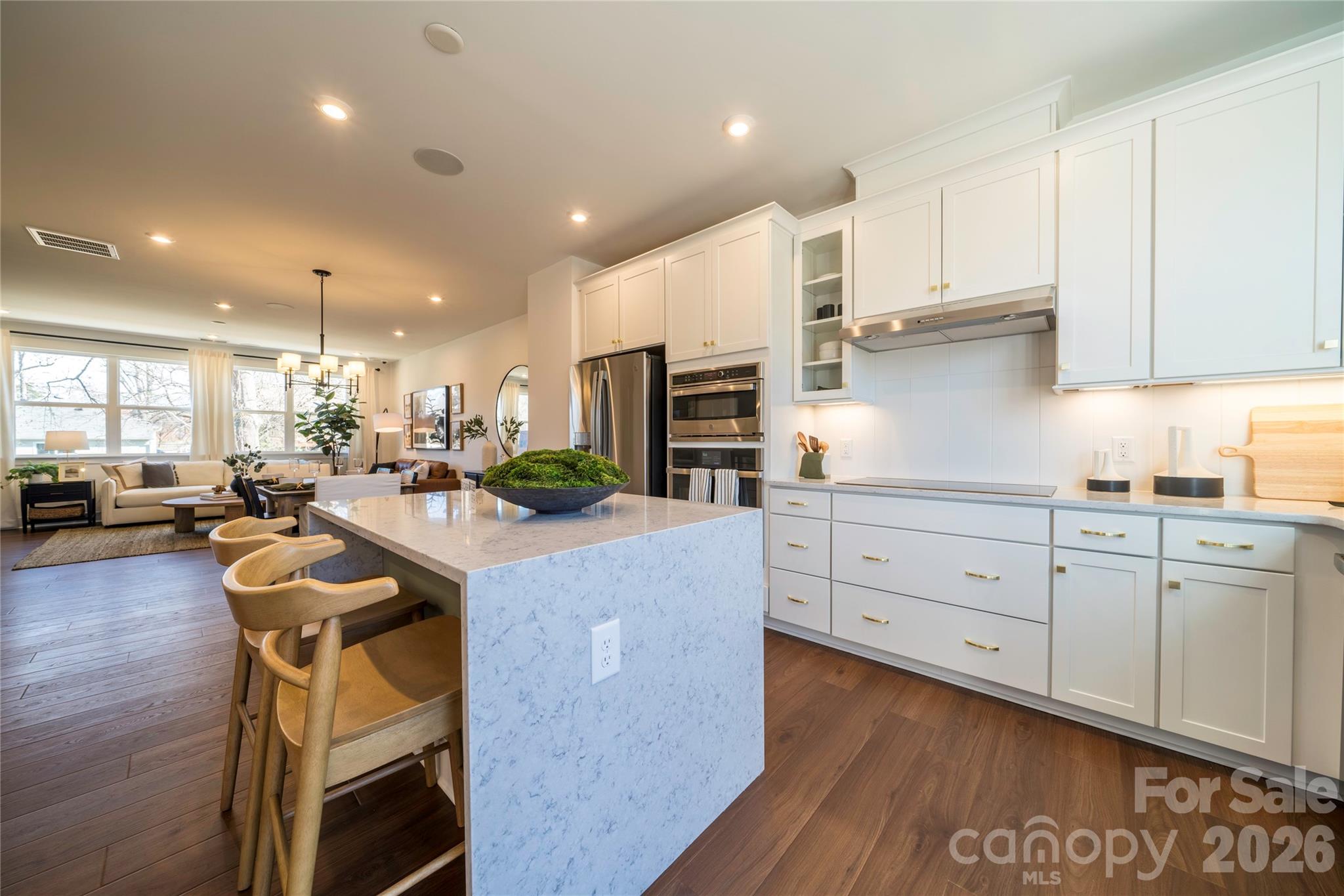 1523 Levy Way — Charlotte