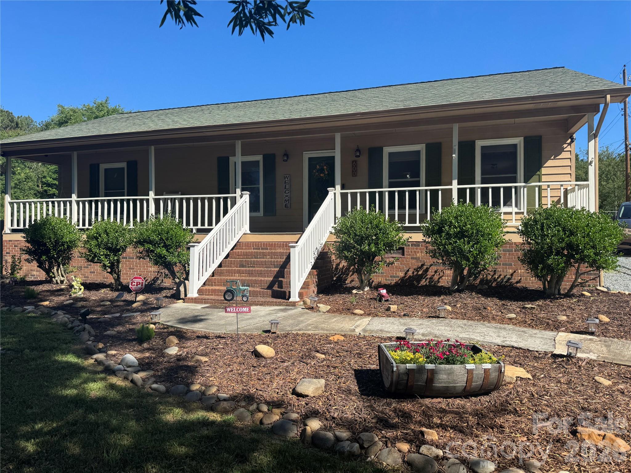 600 Fisher Street — Concord