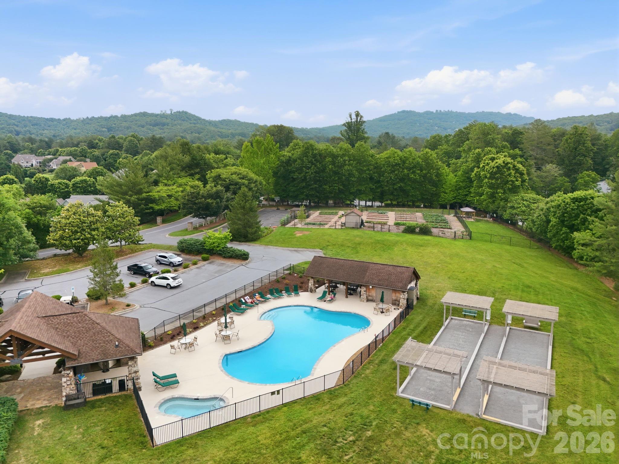 248 Sports Village Drive — Hendersonville