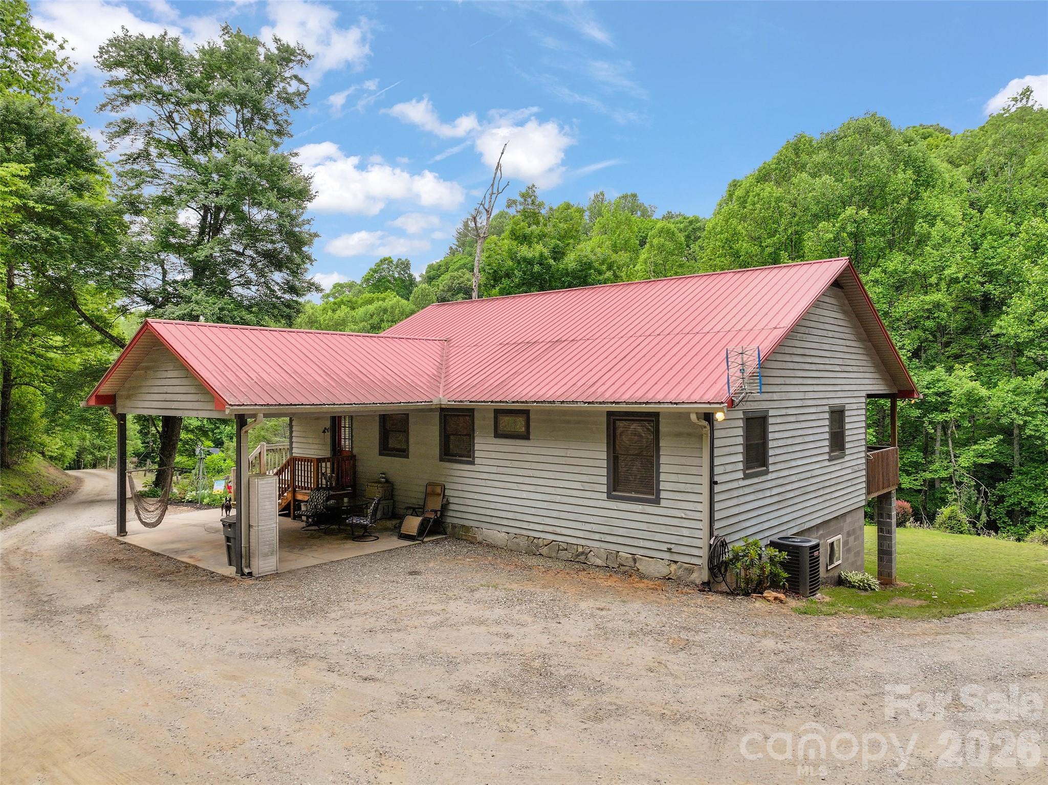 125 Harris Circle — Sylva
