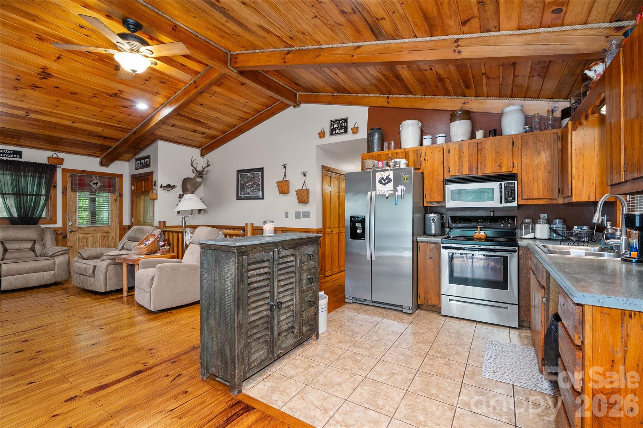 125 Harris Circle — Sylva