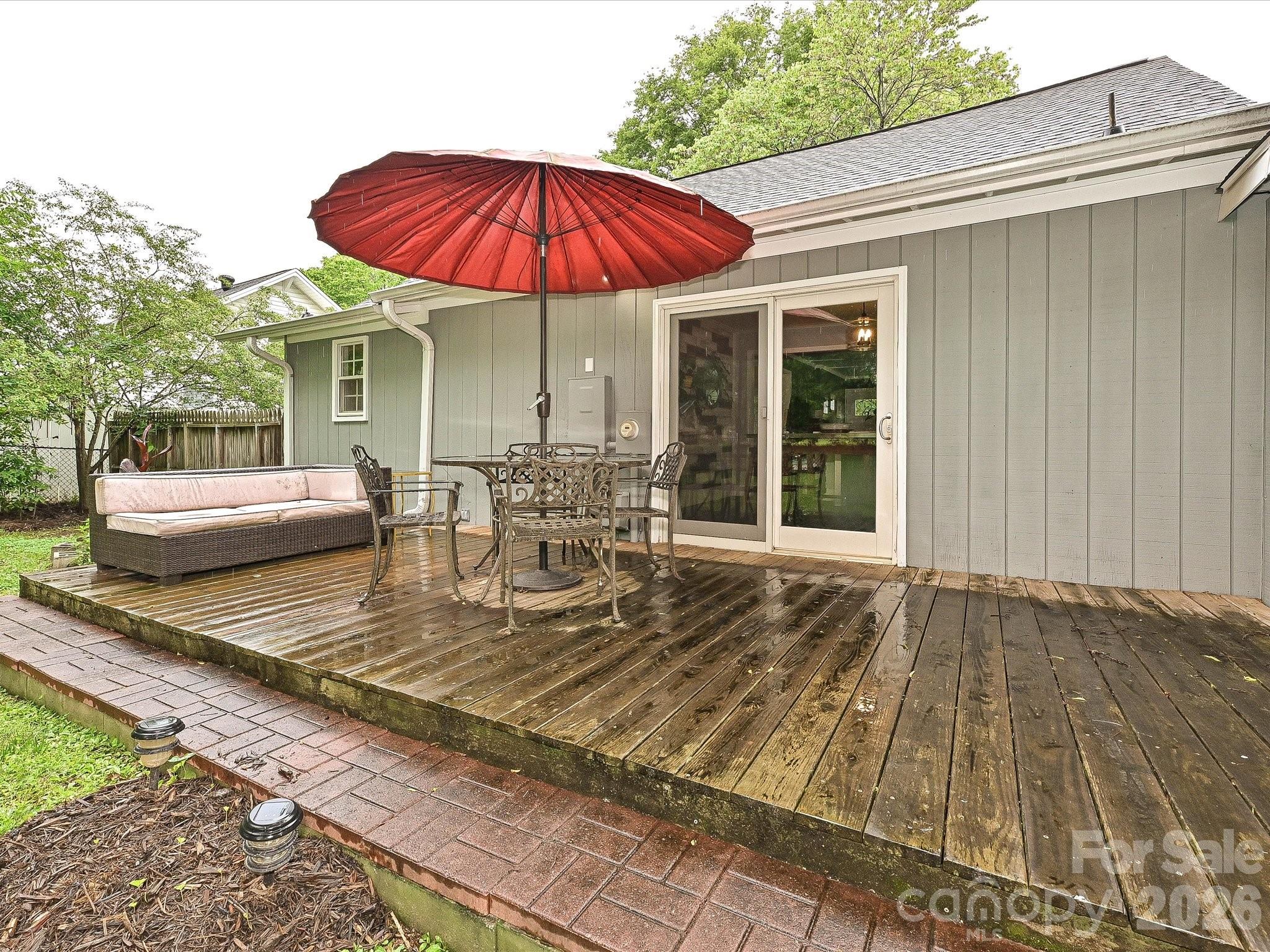 417 Fisher Street — Pineville