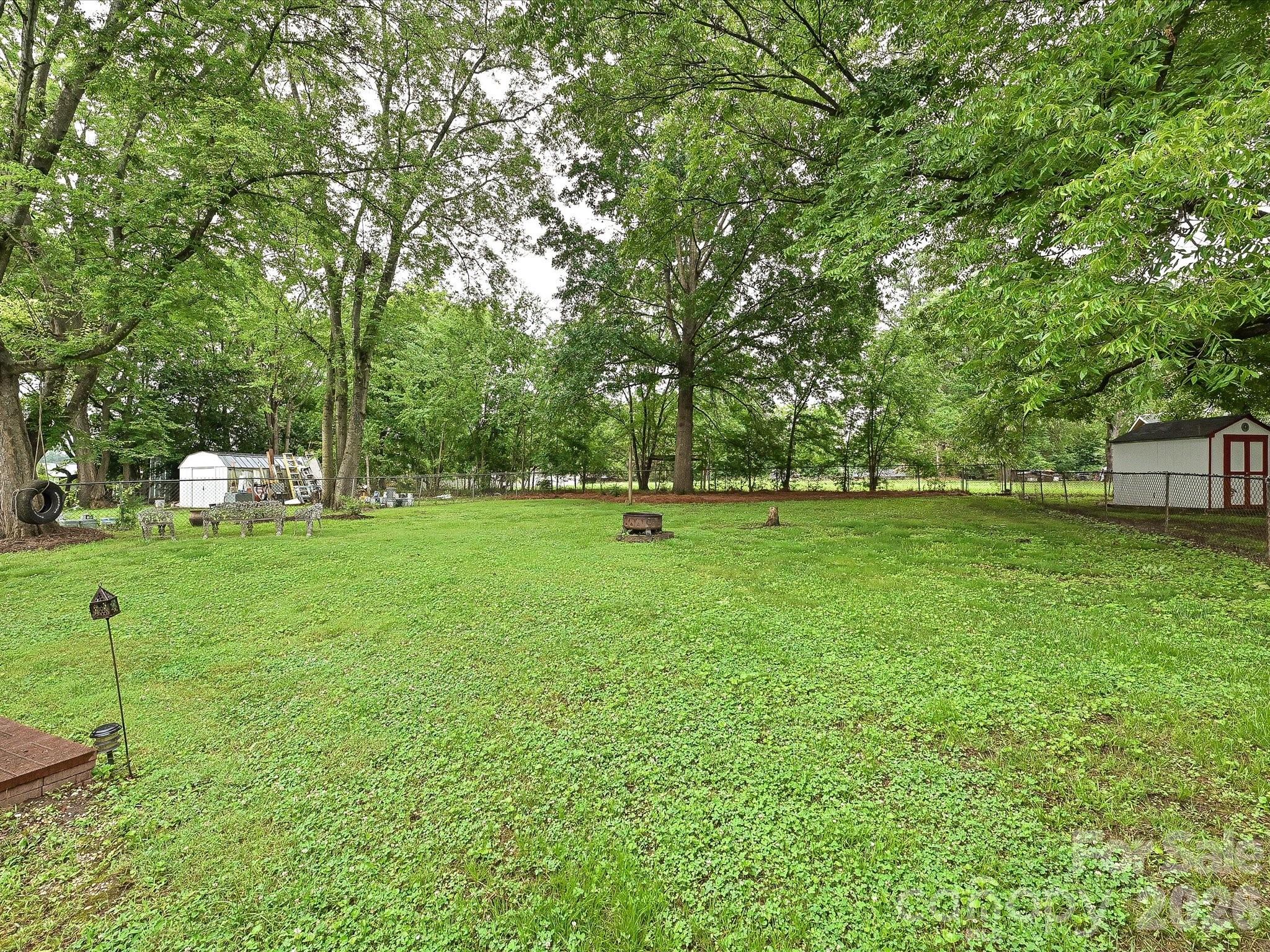 417 Fisher Street — Pineville