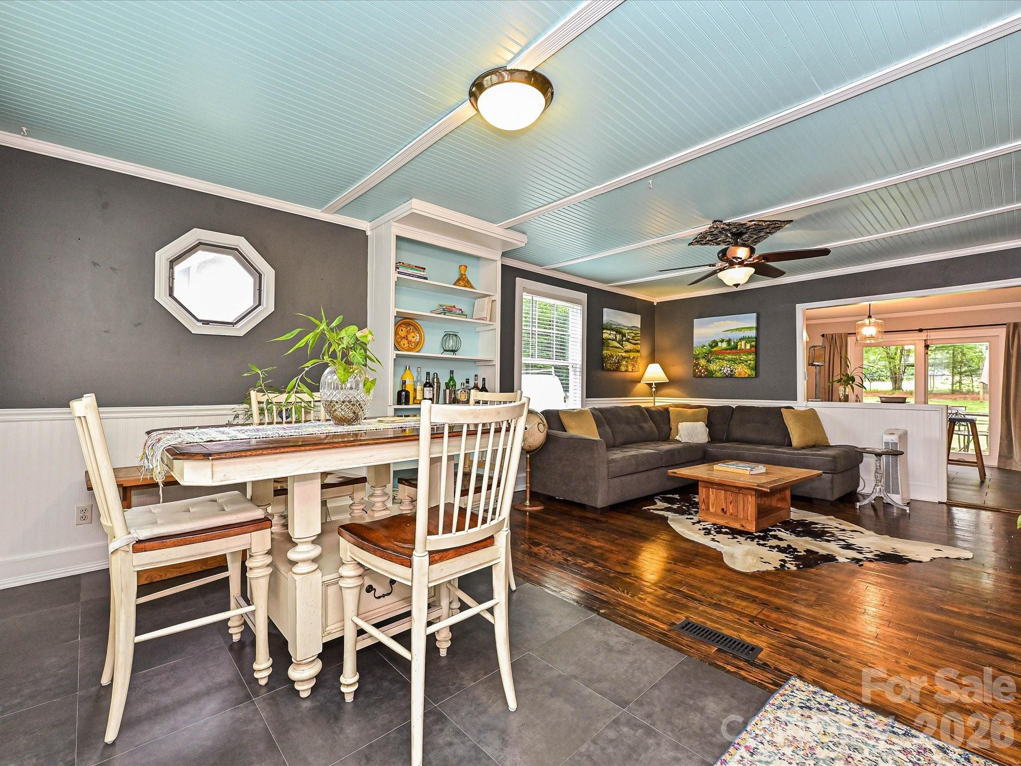 417 Fisher Street — Pineville