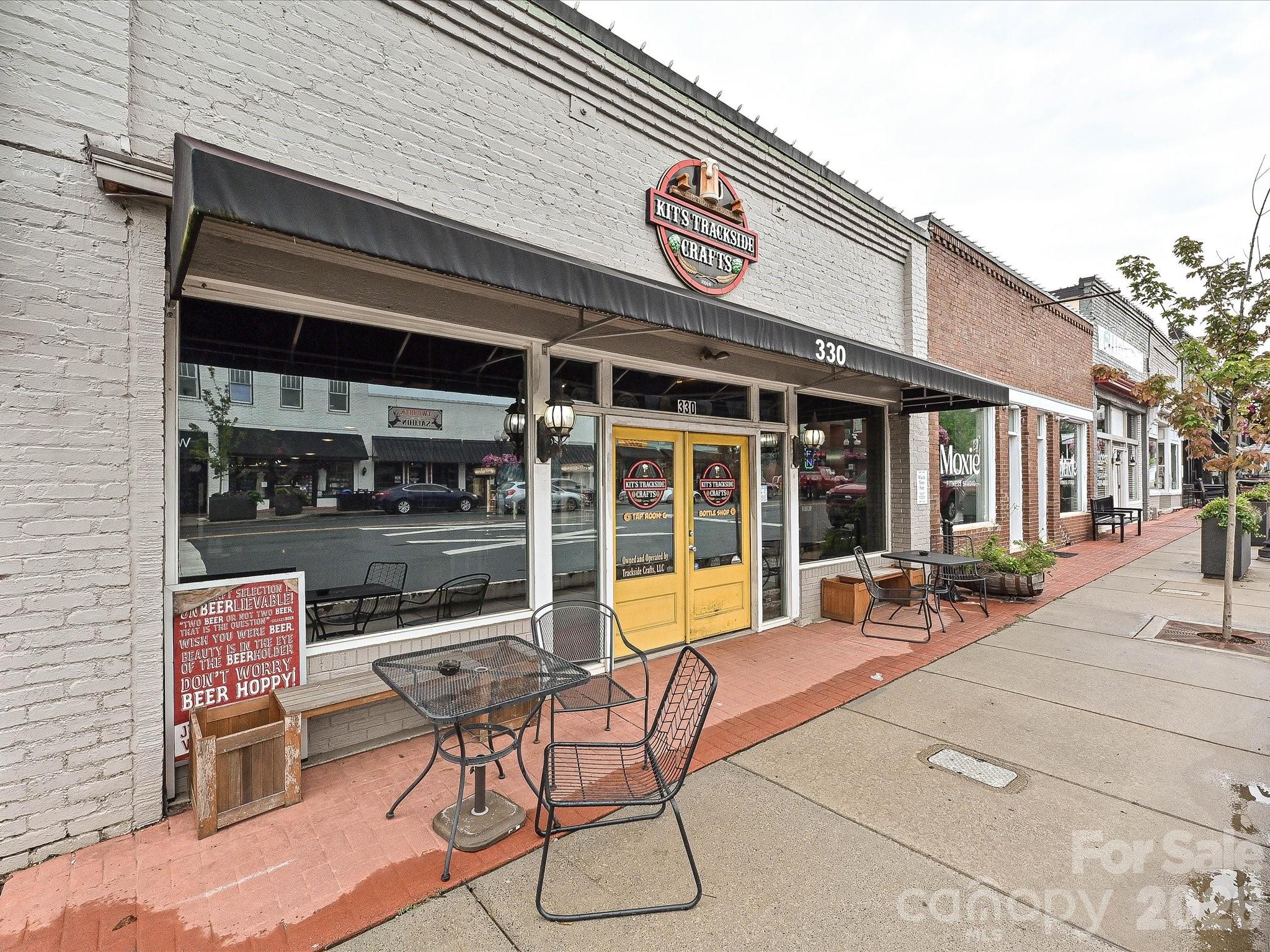 417 Fisher Street — Pineville