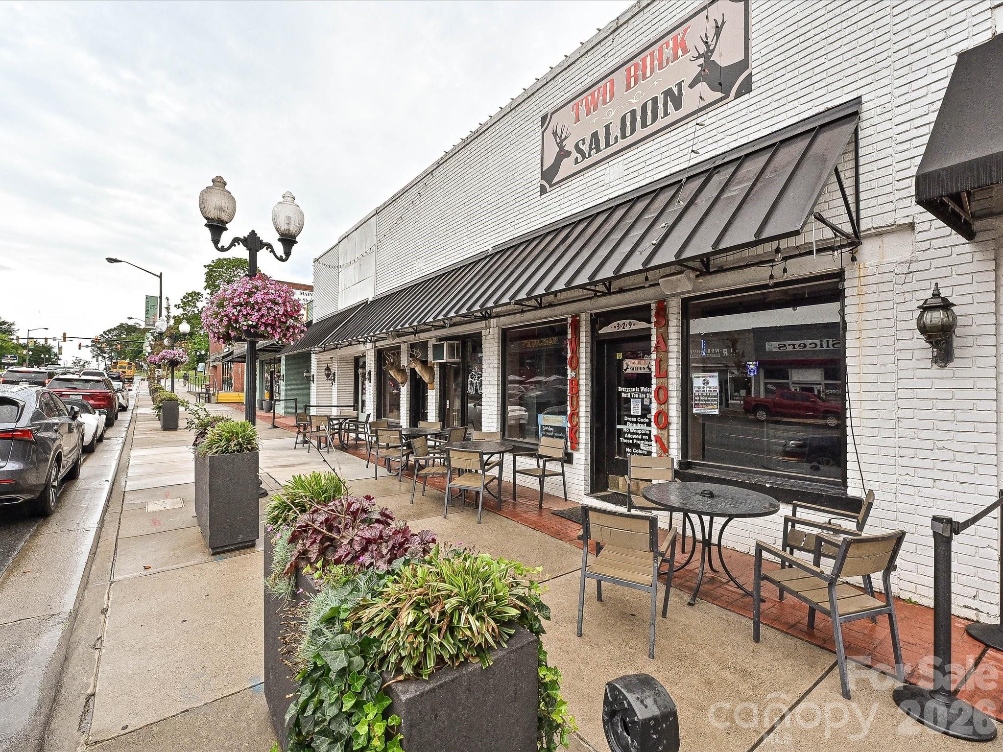 417 Fisher Street — Pineville