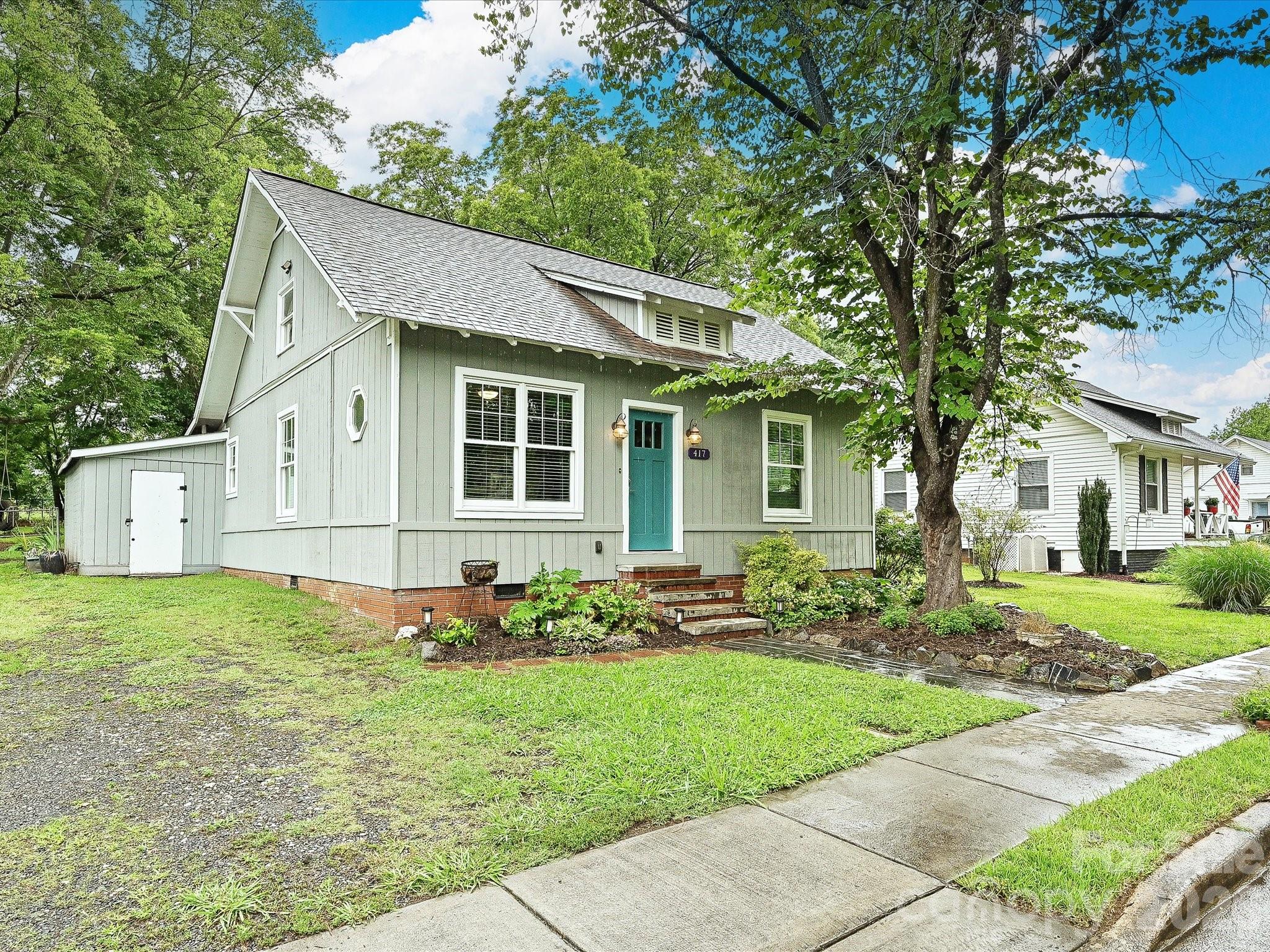 417 Fisher Street — Pineville