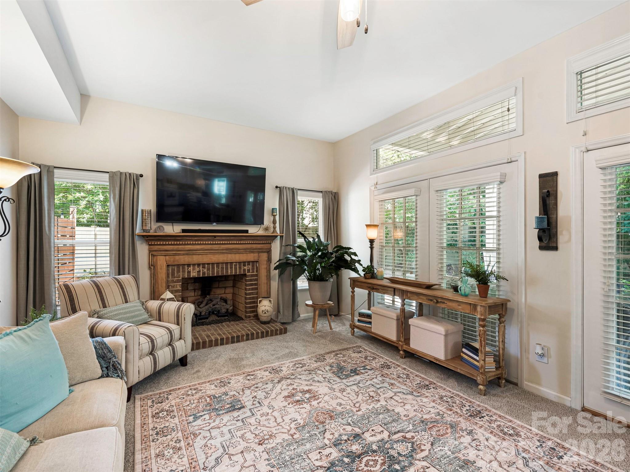 12401 Bentcreek Lane — Matthews