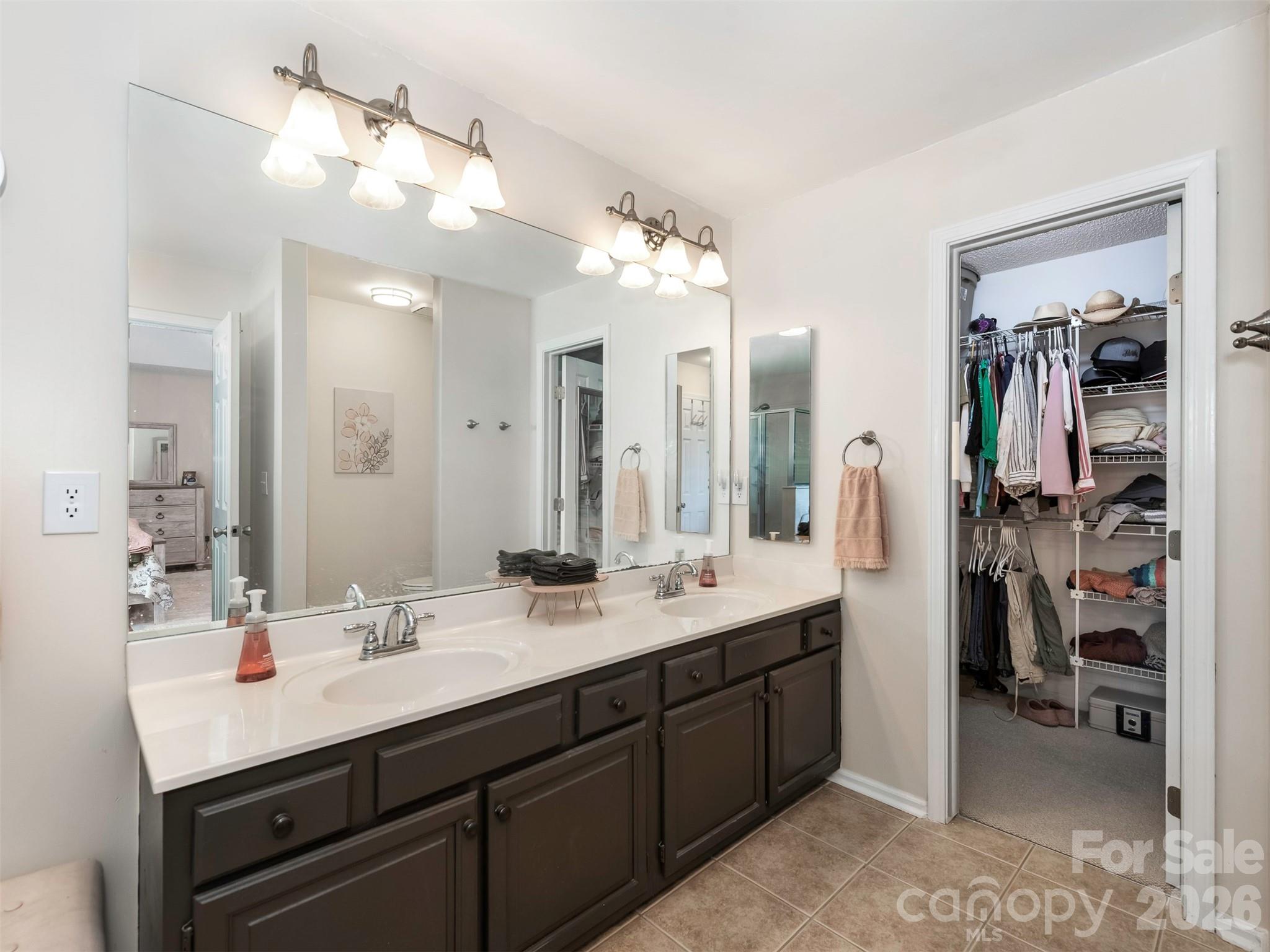12401 Bentcreek Lane — Matthews
