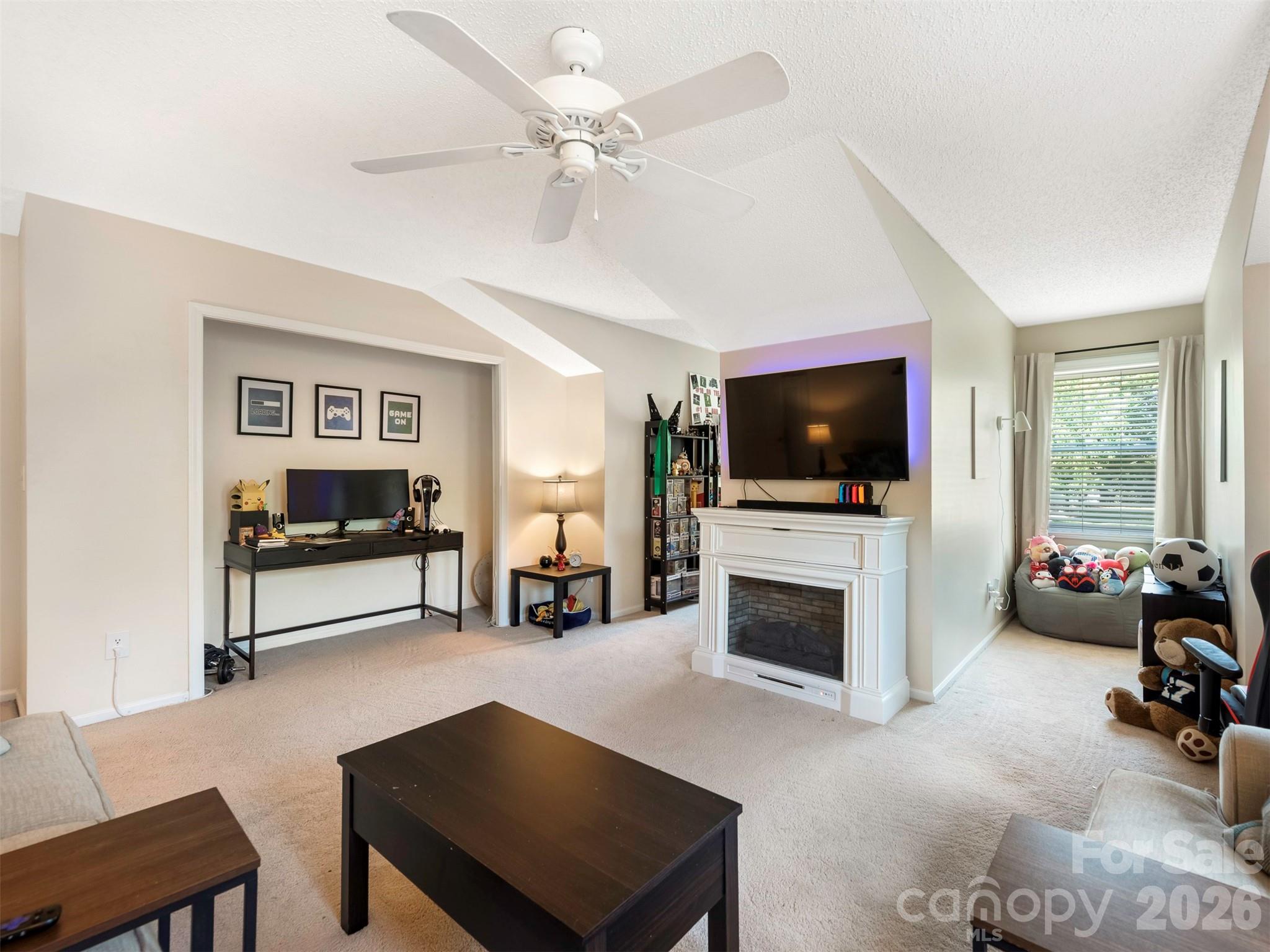 12401 Bentcreek Lane — Matthews