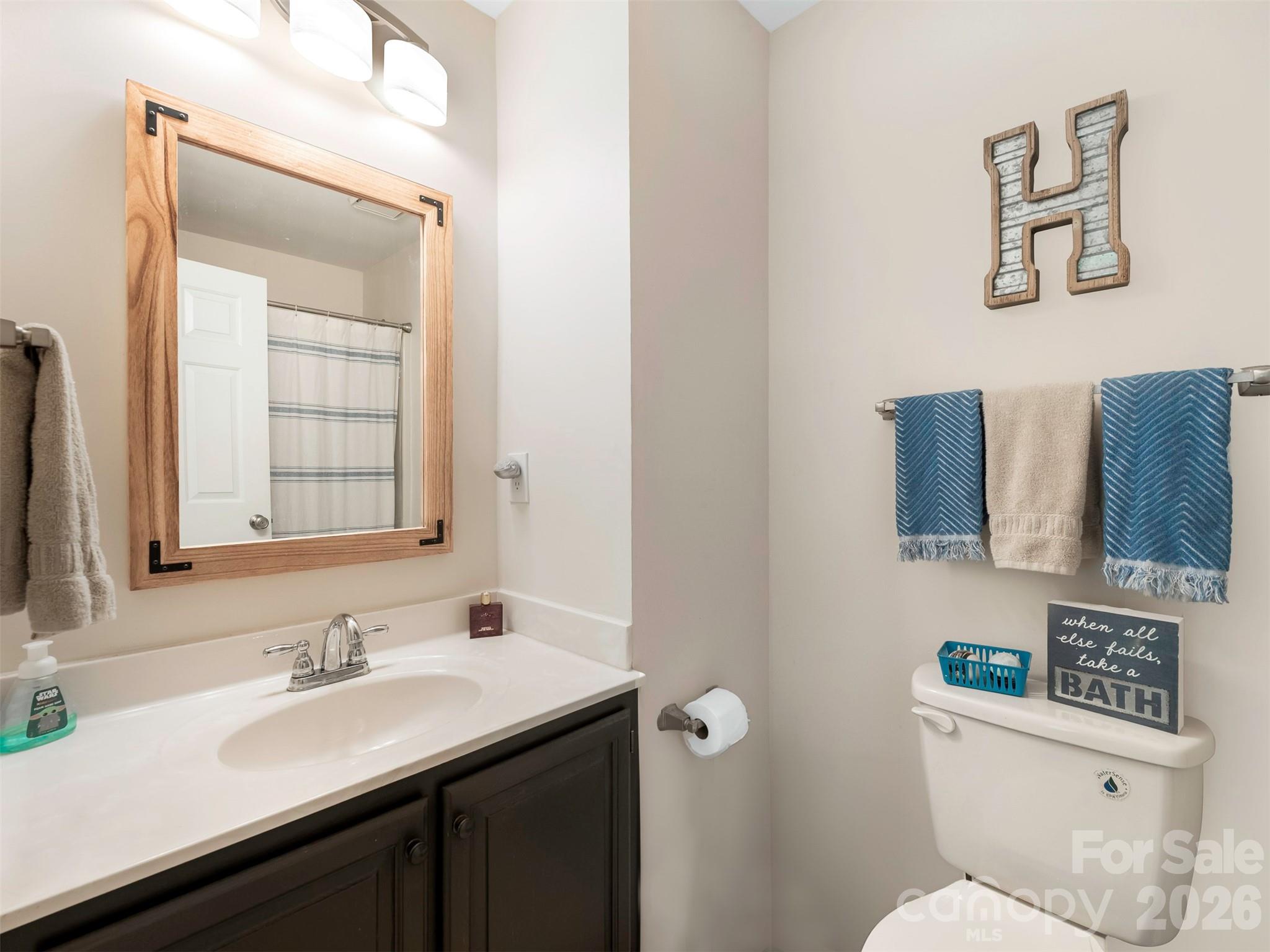 12401 Bentcreek Lane — Matthews