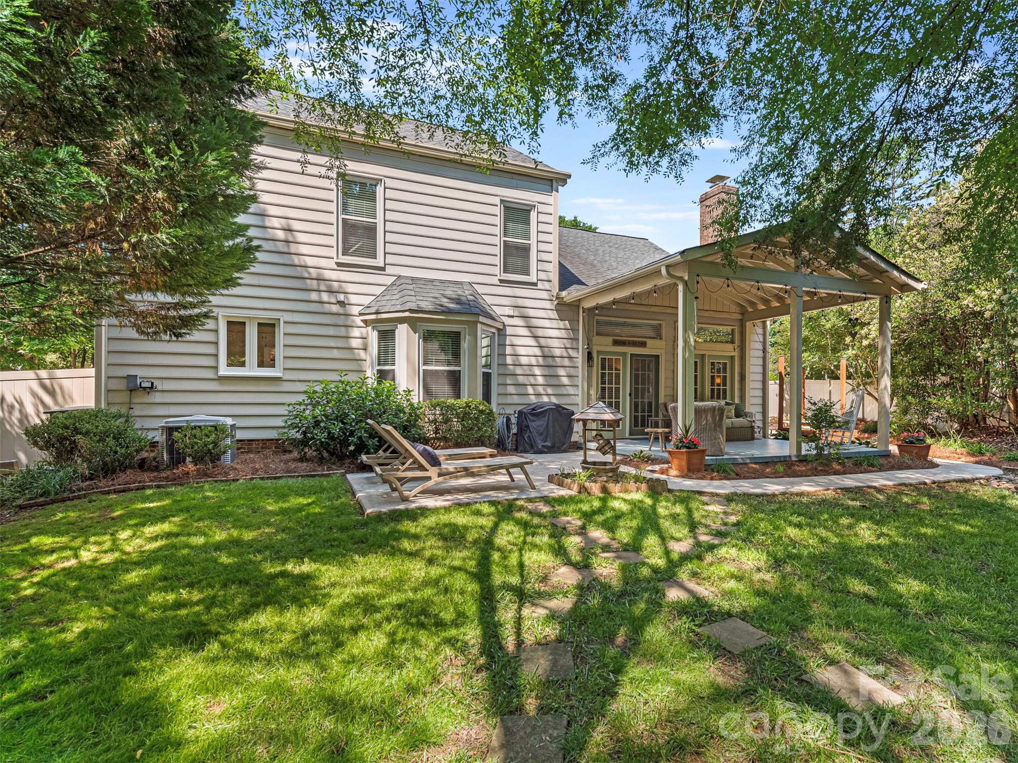 12401 Bentcreek Lane — Matthews