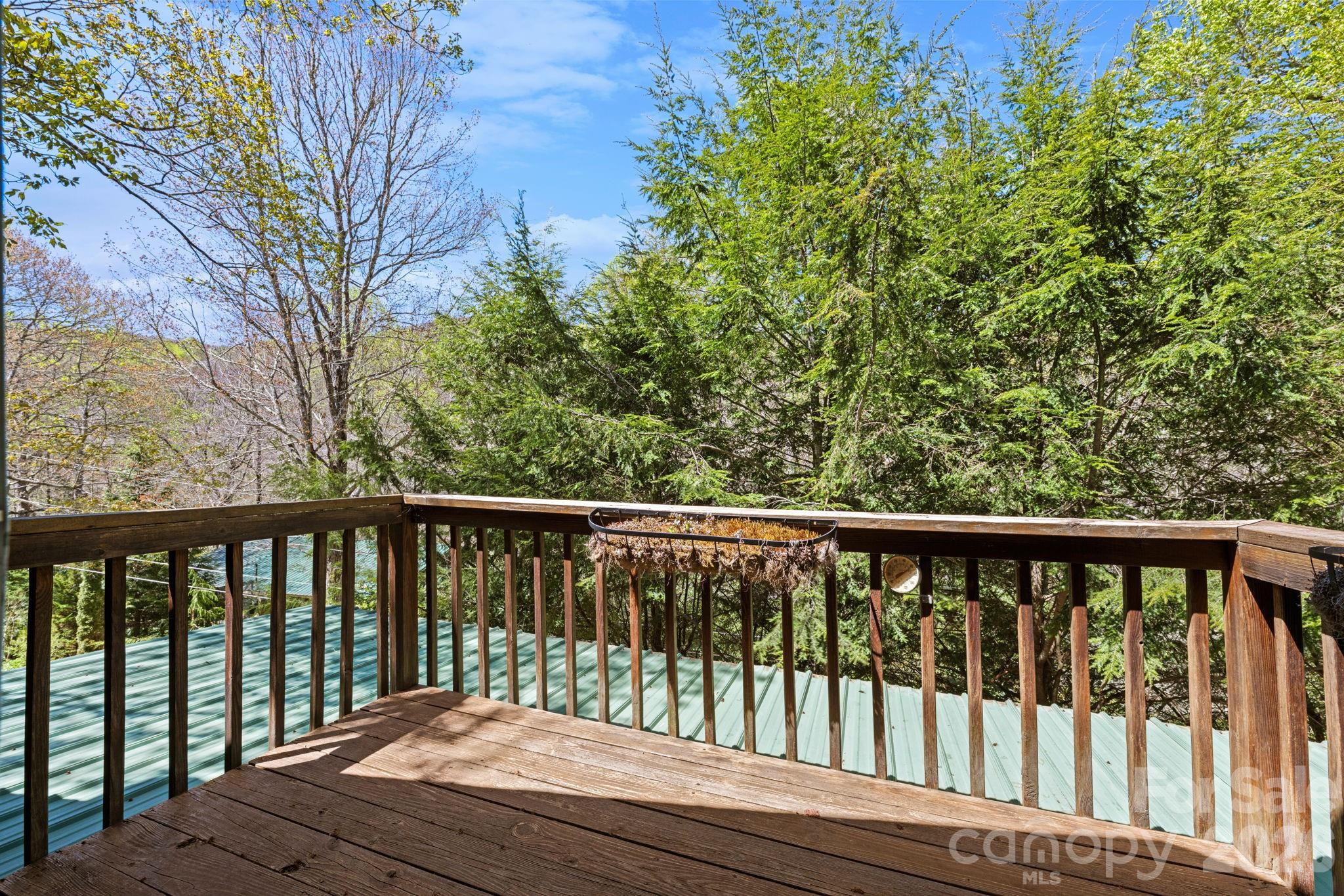 615 Leisure Acres Lane — Boone