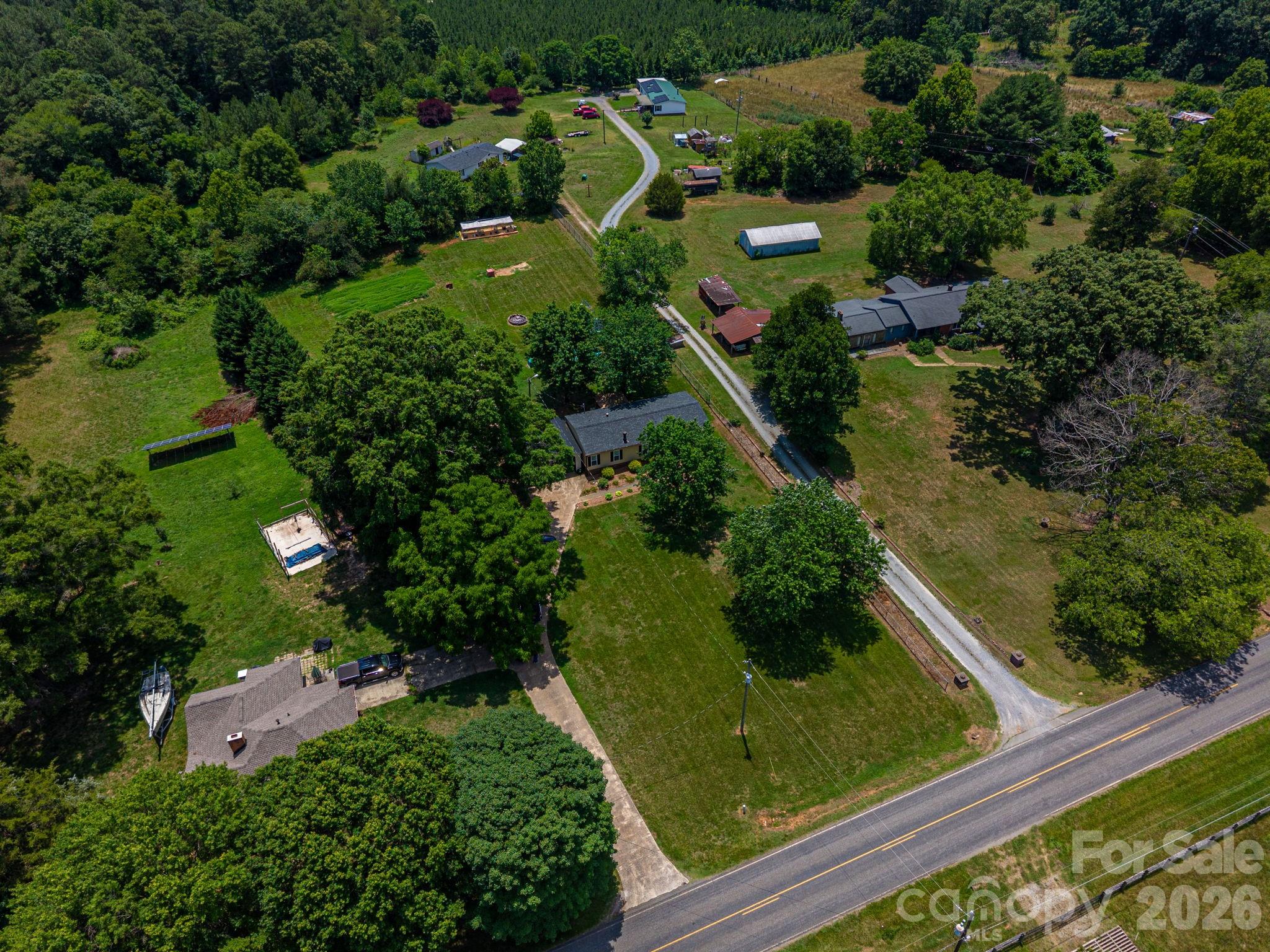 6815 Lackey Road — Vale
