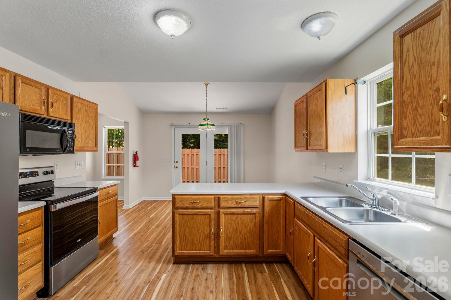 308 Wiltshire Circle — Fletcher