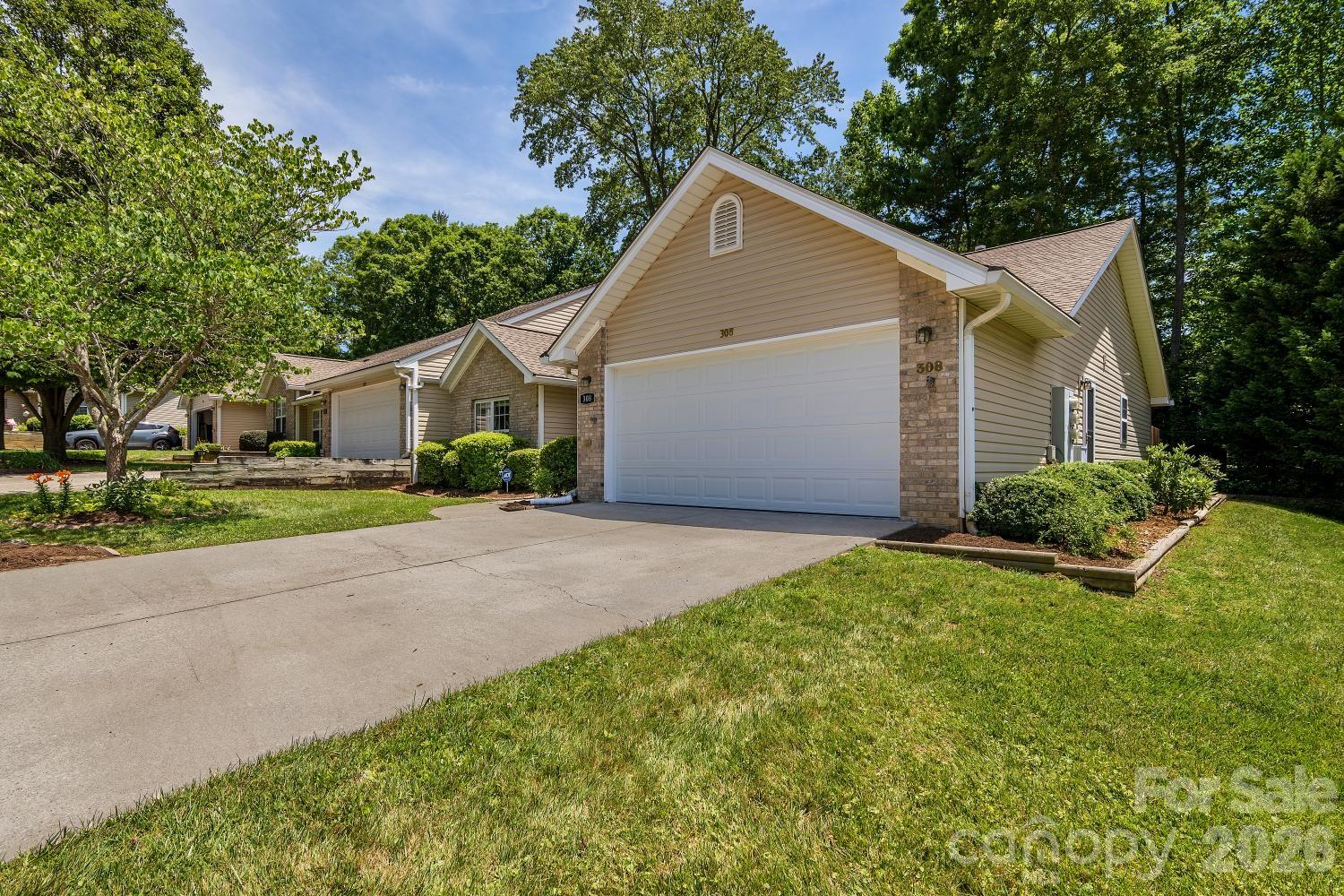 308 Wiltshire Circle — Fletcher