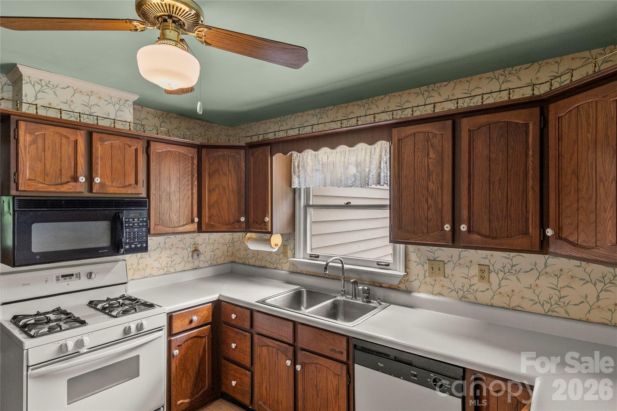7225 Leesburg Road — Charlotte