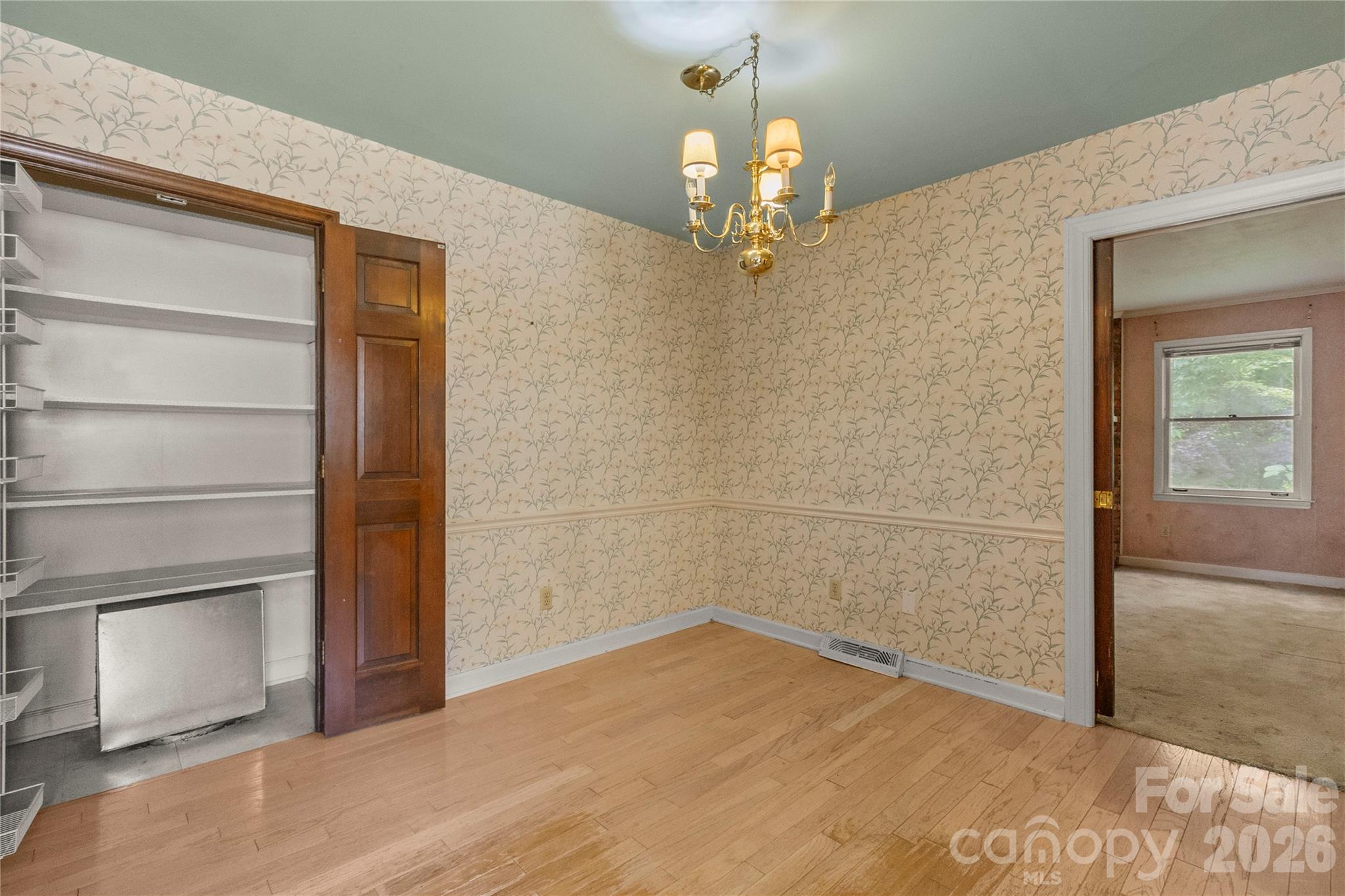 7225 Leesburg Road — Charlotte