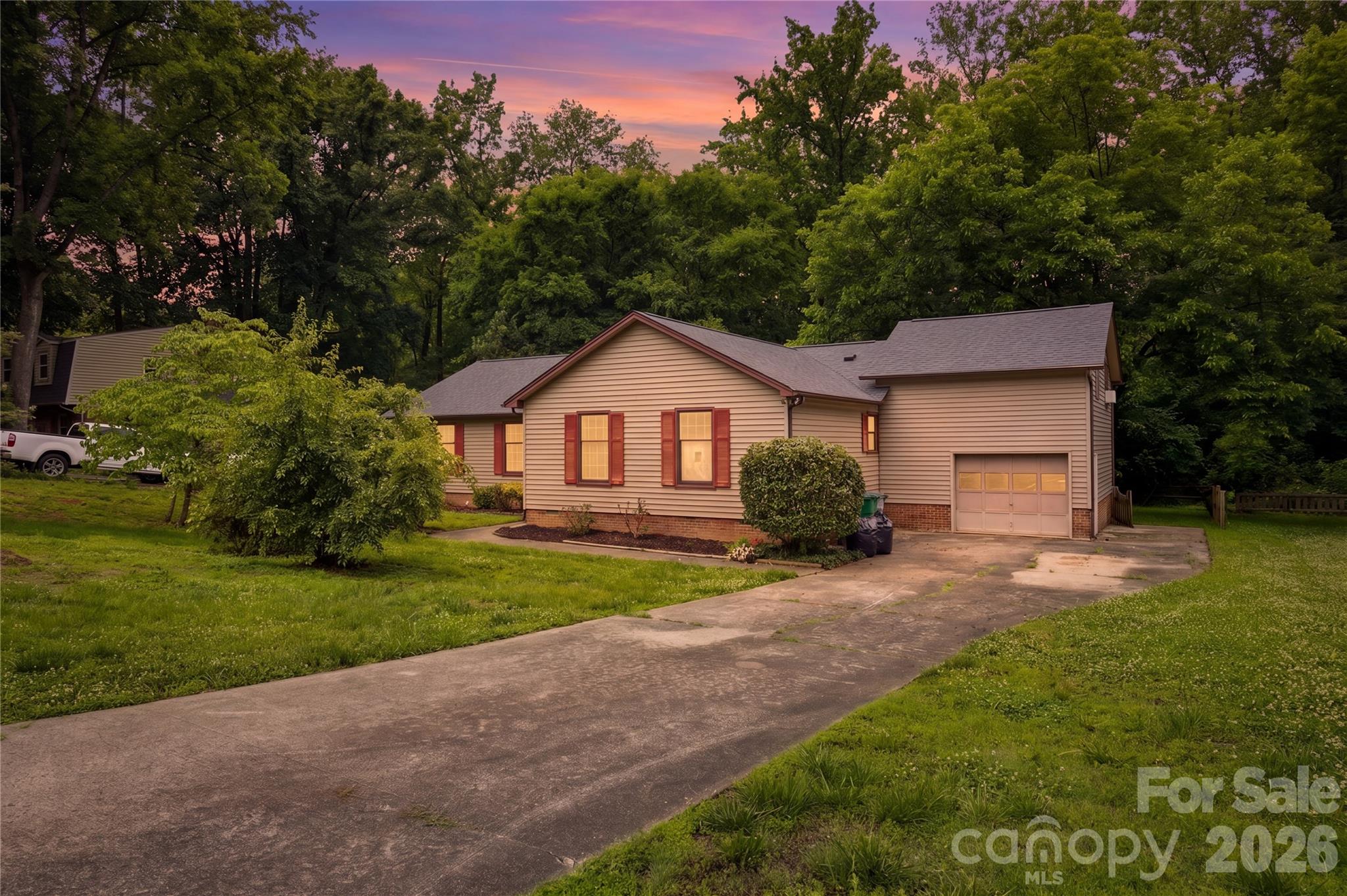7225 Leesburg Road — Charlotte