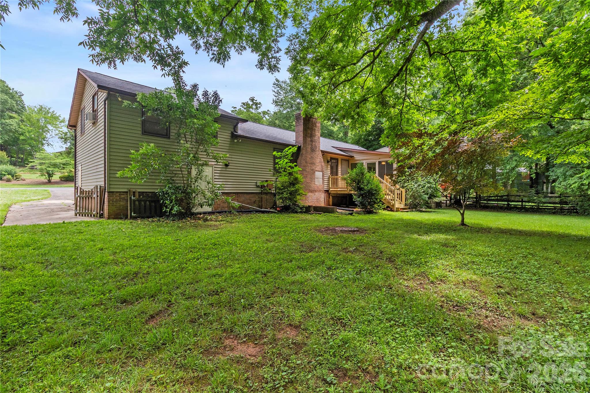 7225 Leesburg Road — Charlotte