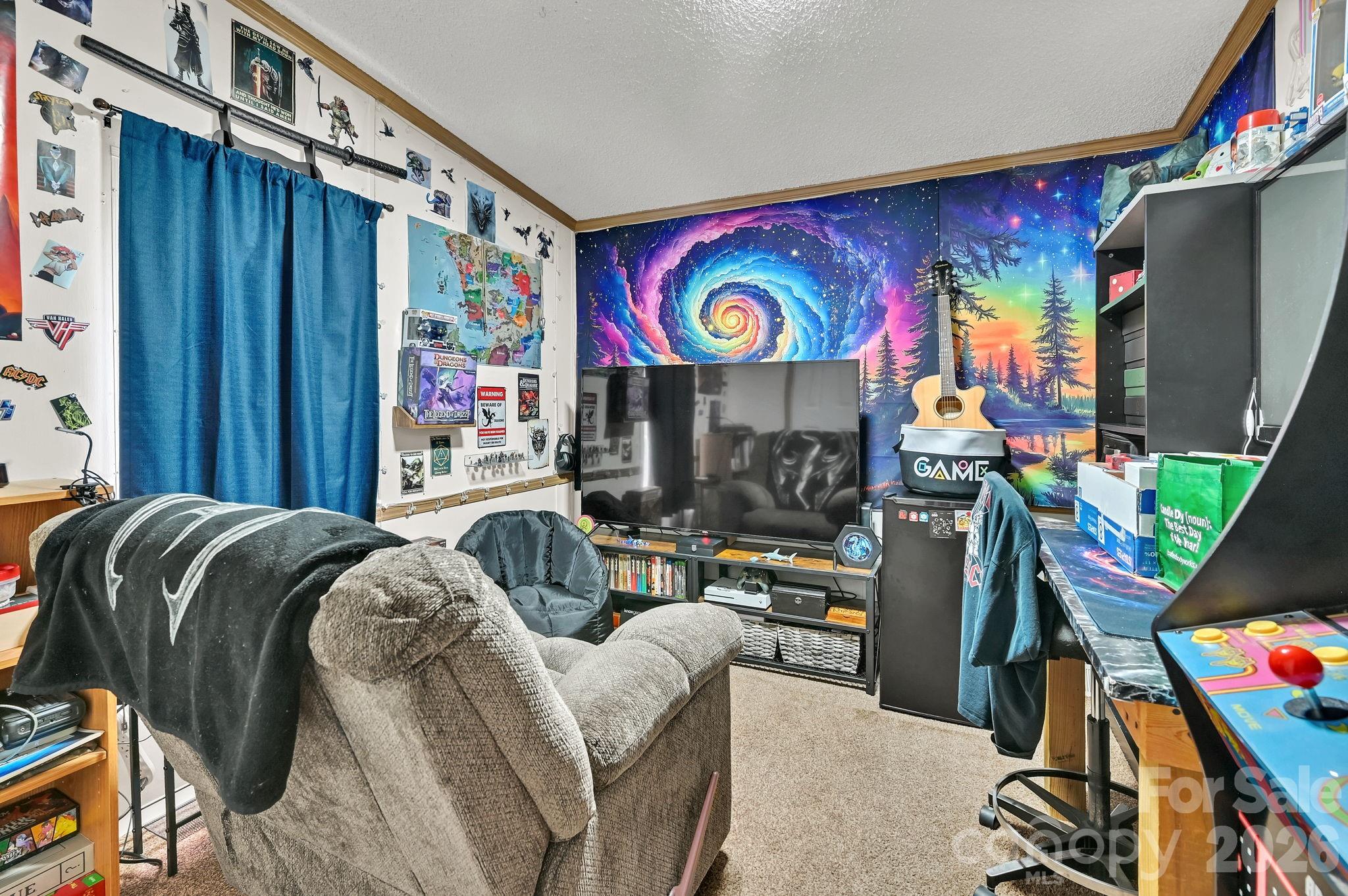 560 Morgan Branch Road — Marshall