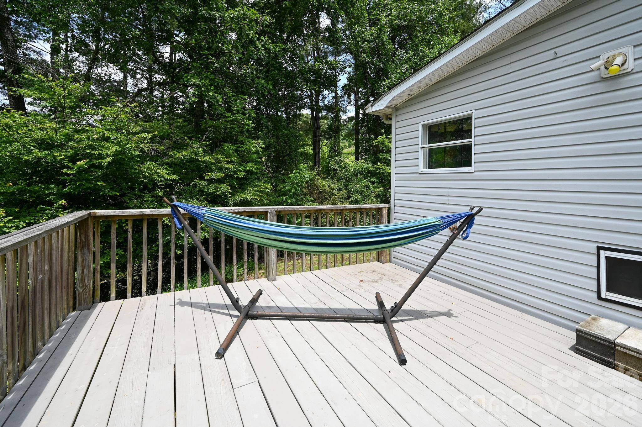560 Morgan Branch Road — Marshall
