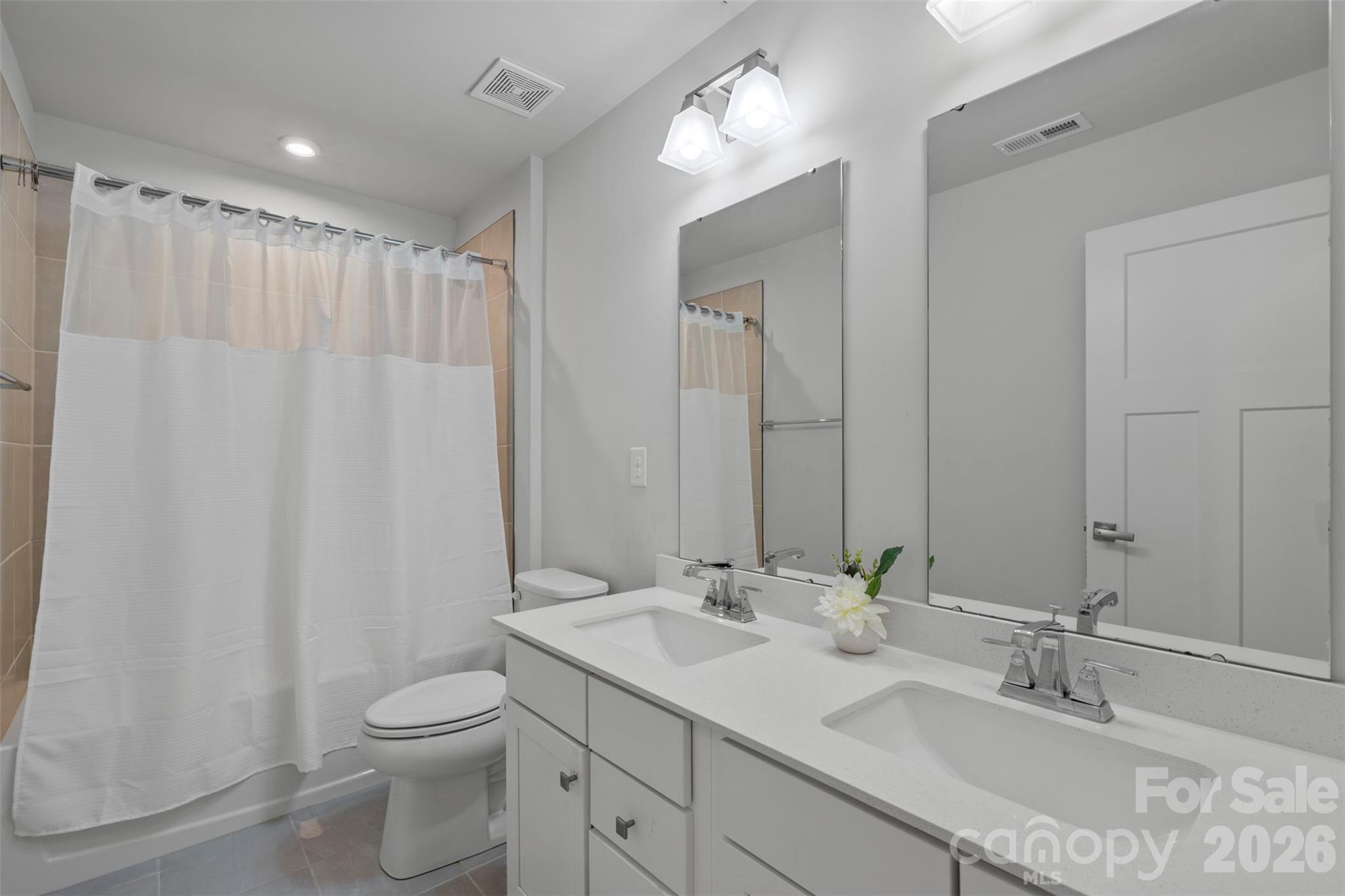 703 Dogwood Creek Lane — Indian Trail
