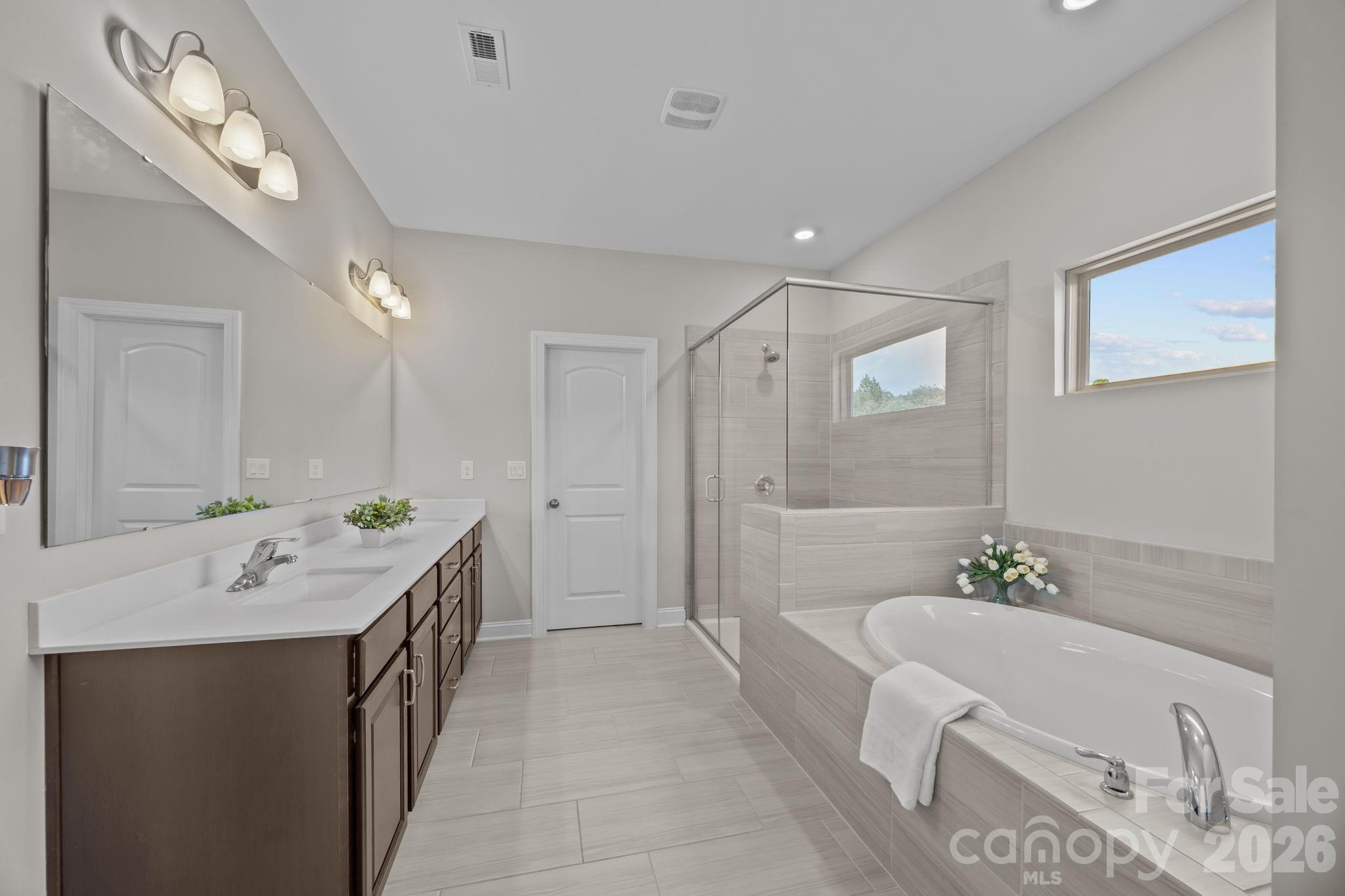 141 Rain Shadow Drive — Mooresville