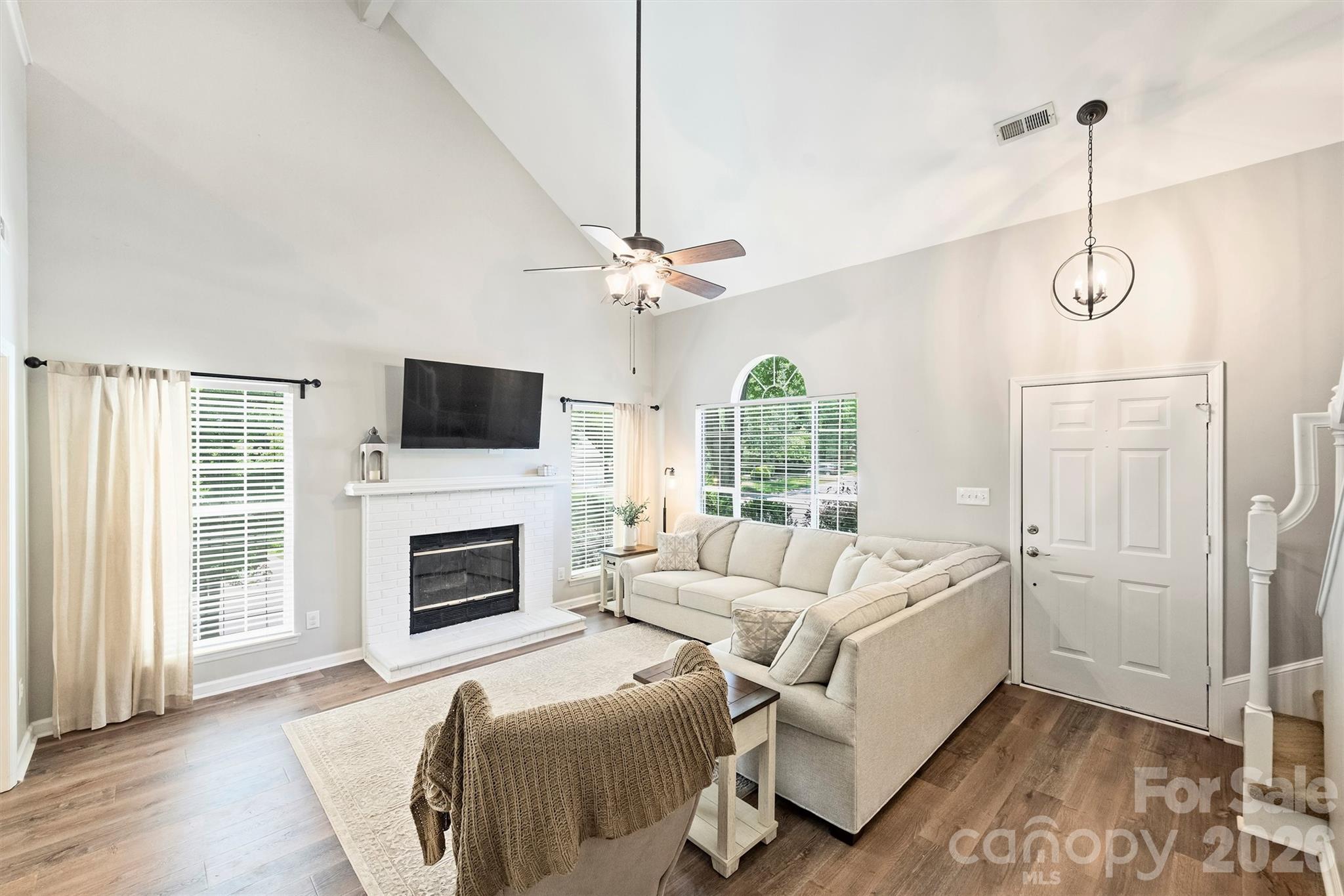 6000 Burnt Mill Run — Matthews