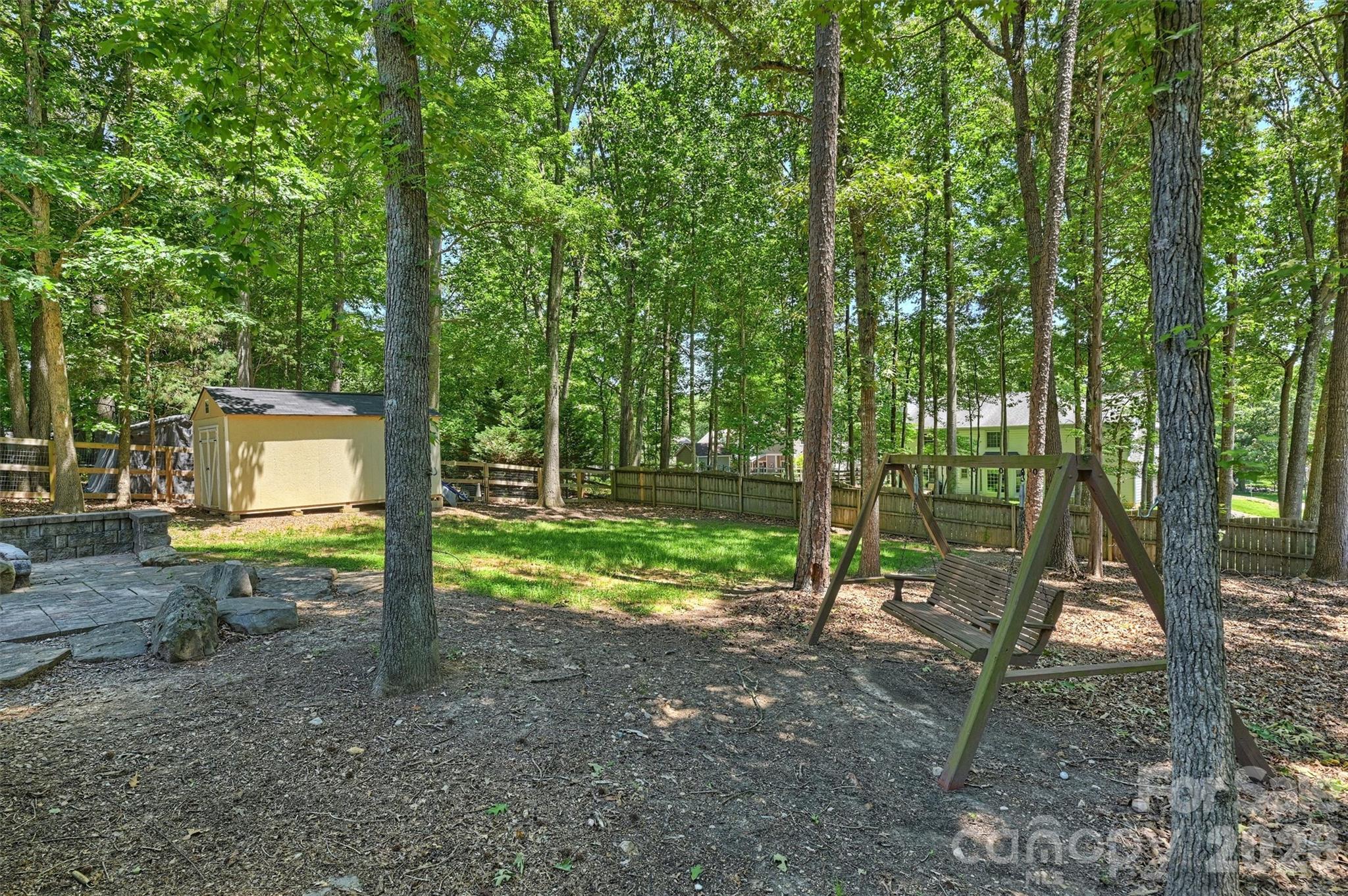 6000 Burnt Mill Run — Matthews