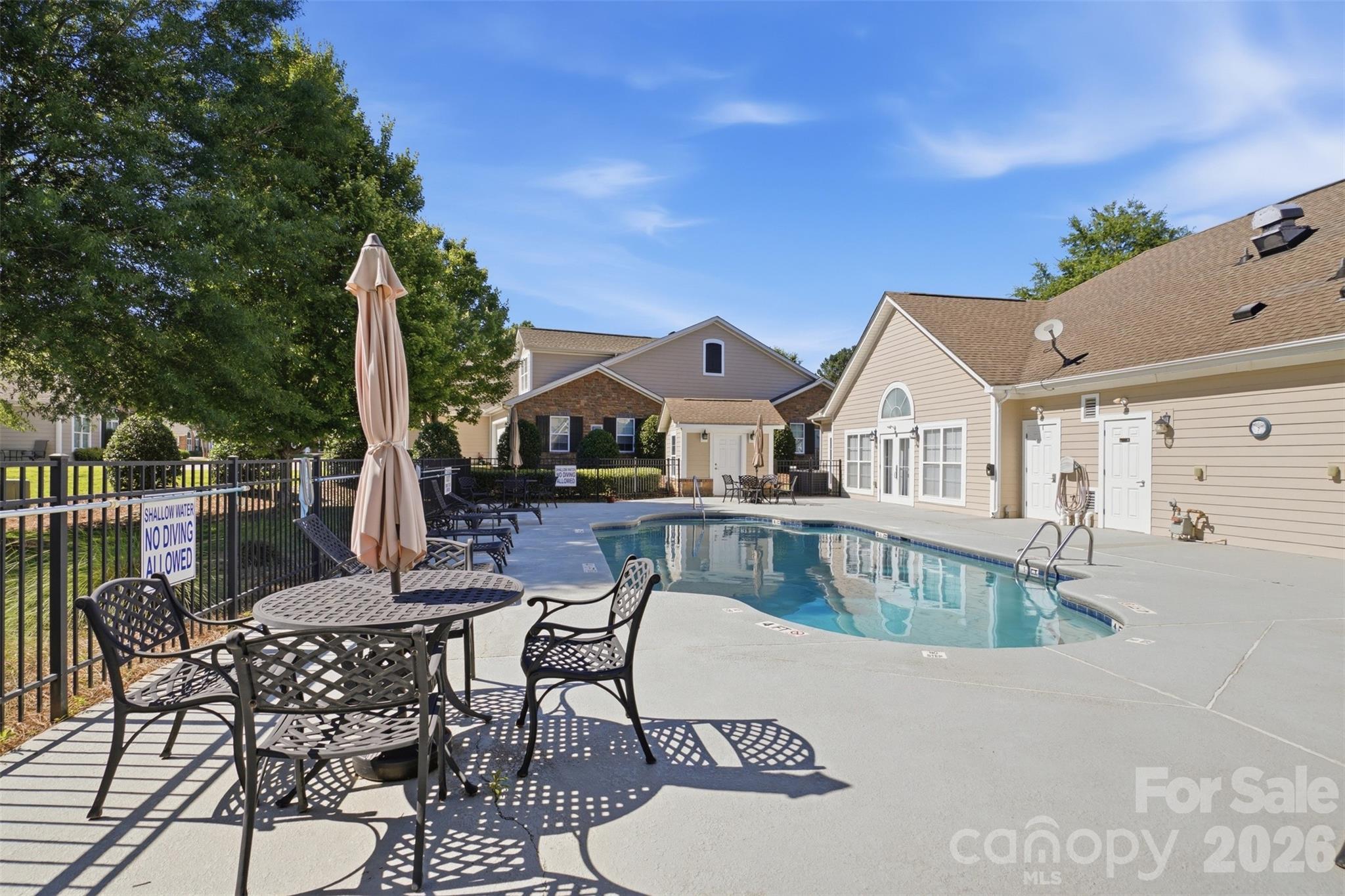 227 Lone Oak Circle — Rock Hill