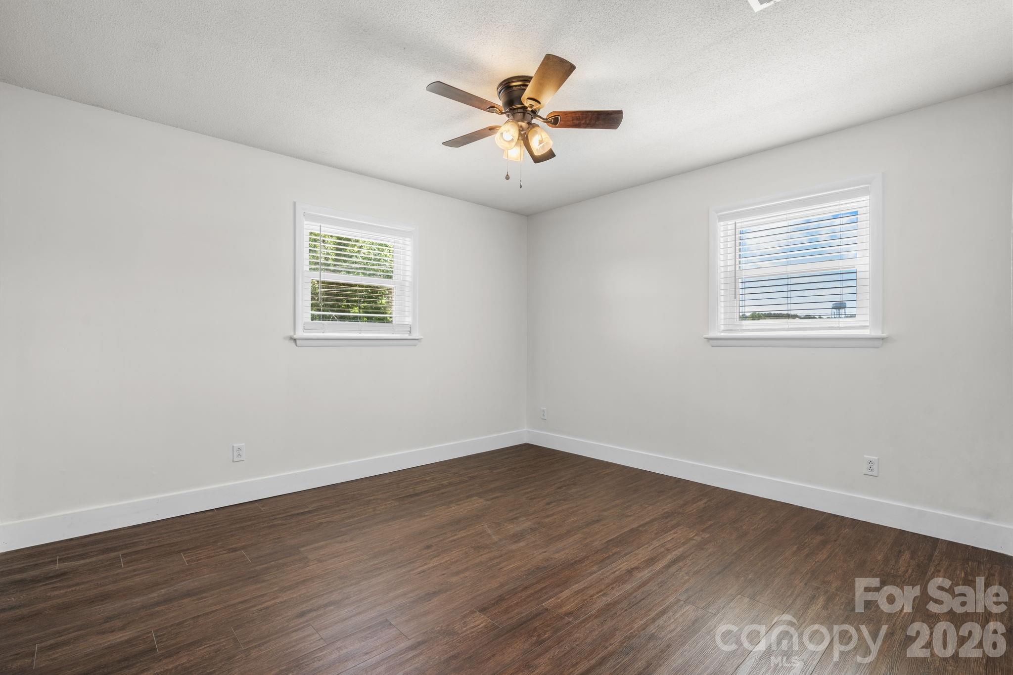 55 Hillsdale Lane — Taylorsville