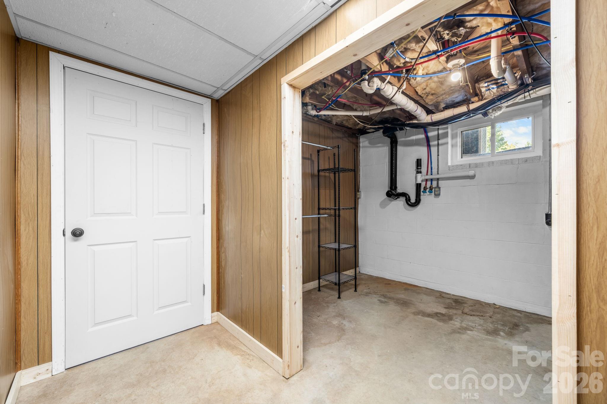 55 Hillsdale Lane — Taylorsville