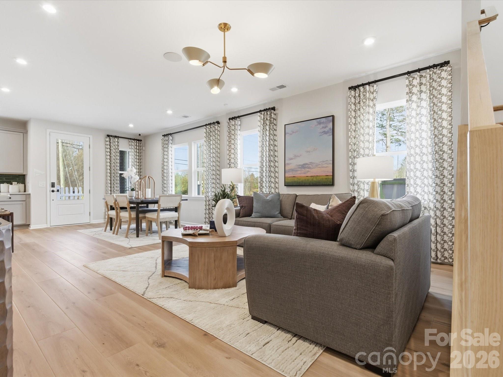 8312 Discovery Lane — Charlotte