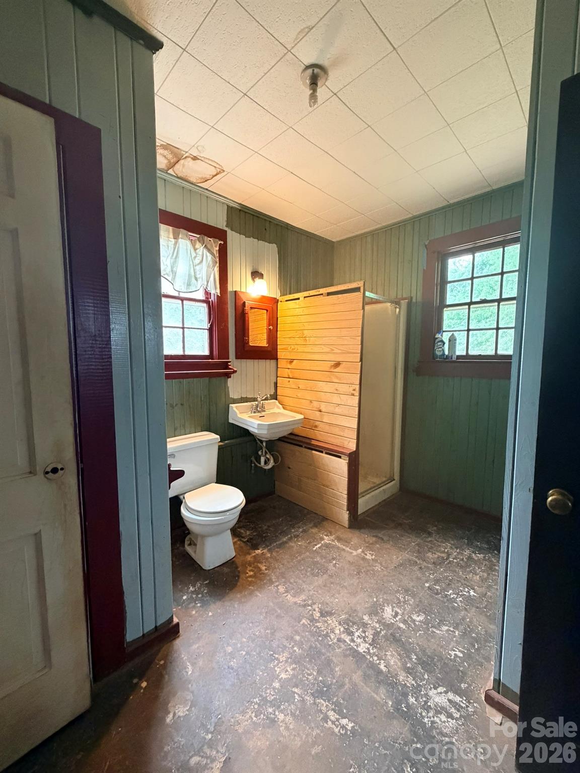 2940 Shue Road — Salisbury