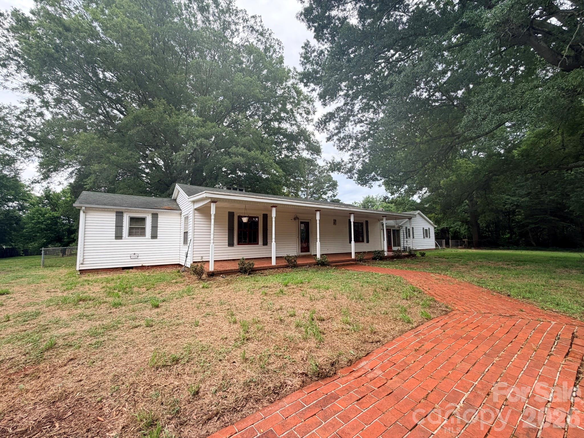 2940 Shue Road — Salisbury