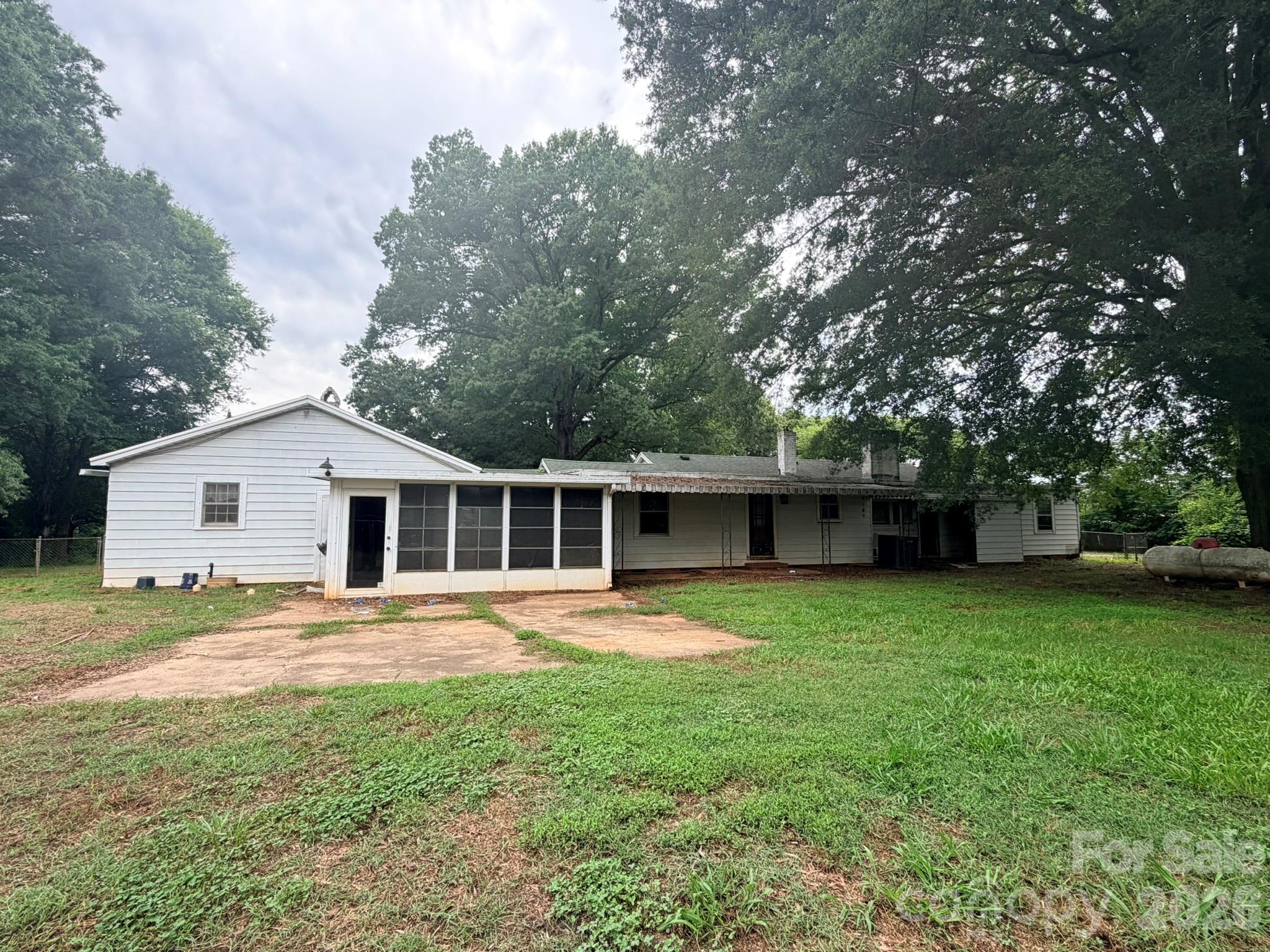 2940 Shue Road — Salisbury