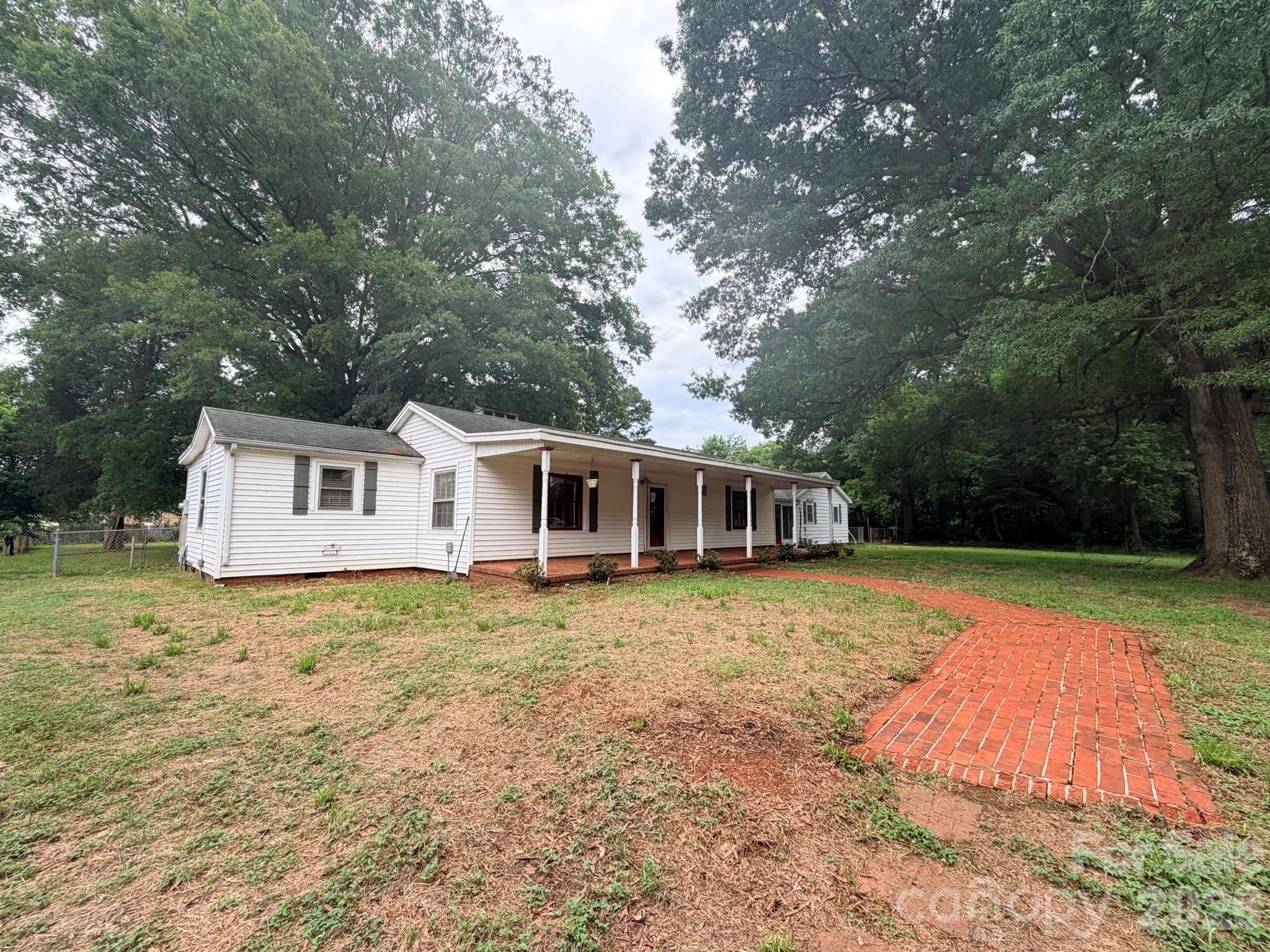2940 Shue Road — Salisbury