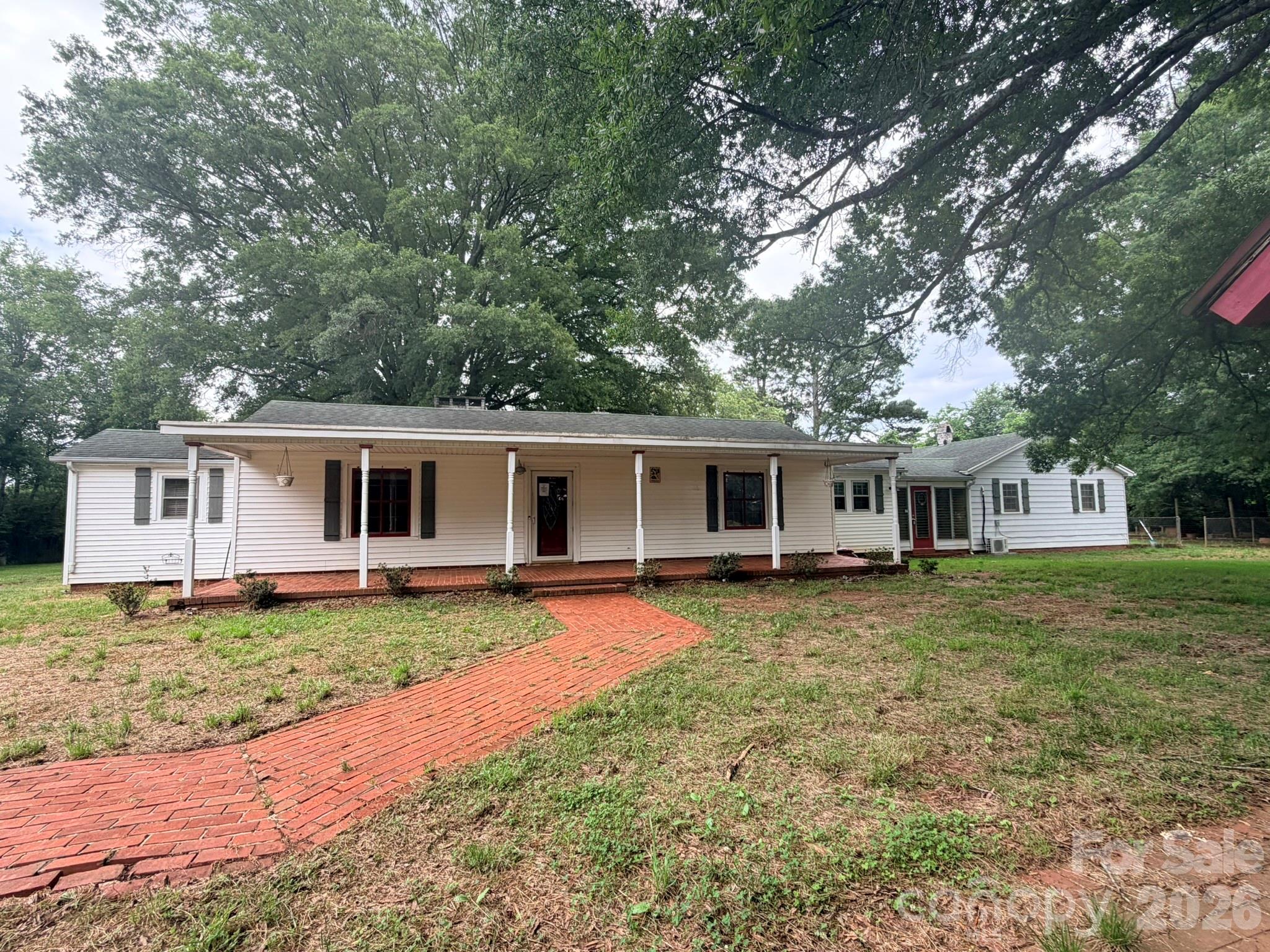 2940 Shue Road — Salisbury