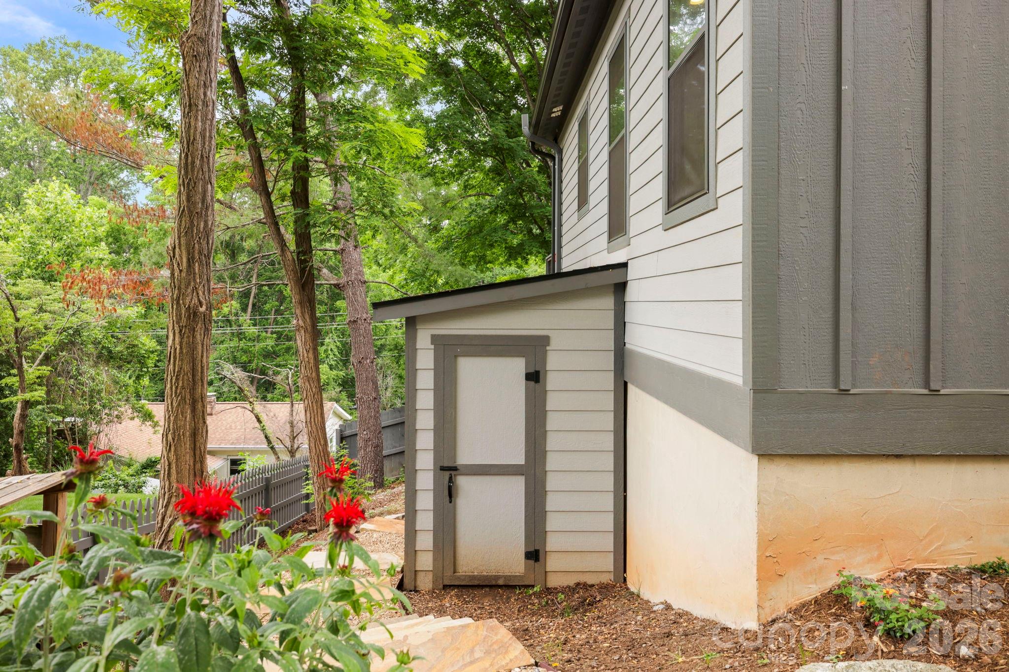 31 Lilac Street #2 — Asheville