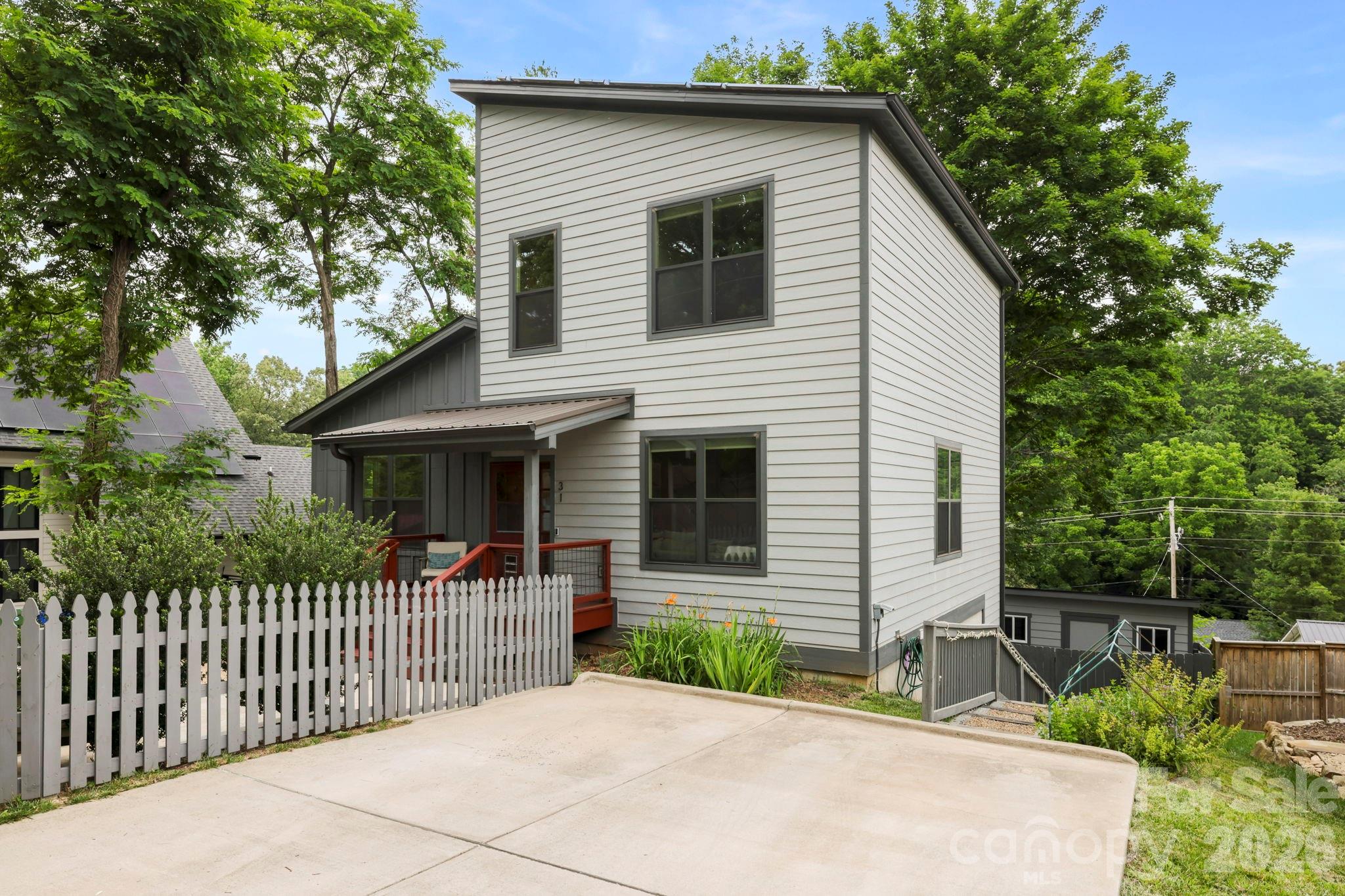 31 Lilac Street #2 — Asheville