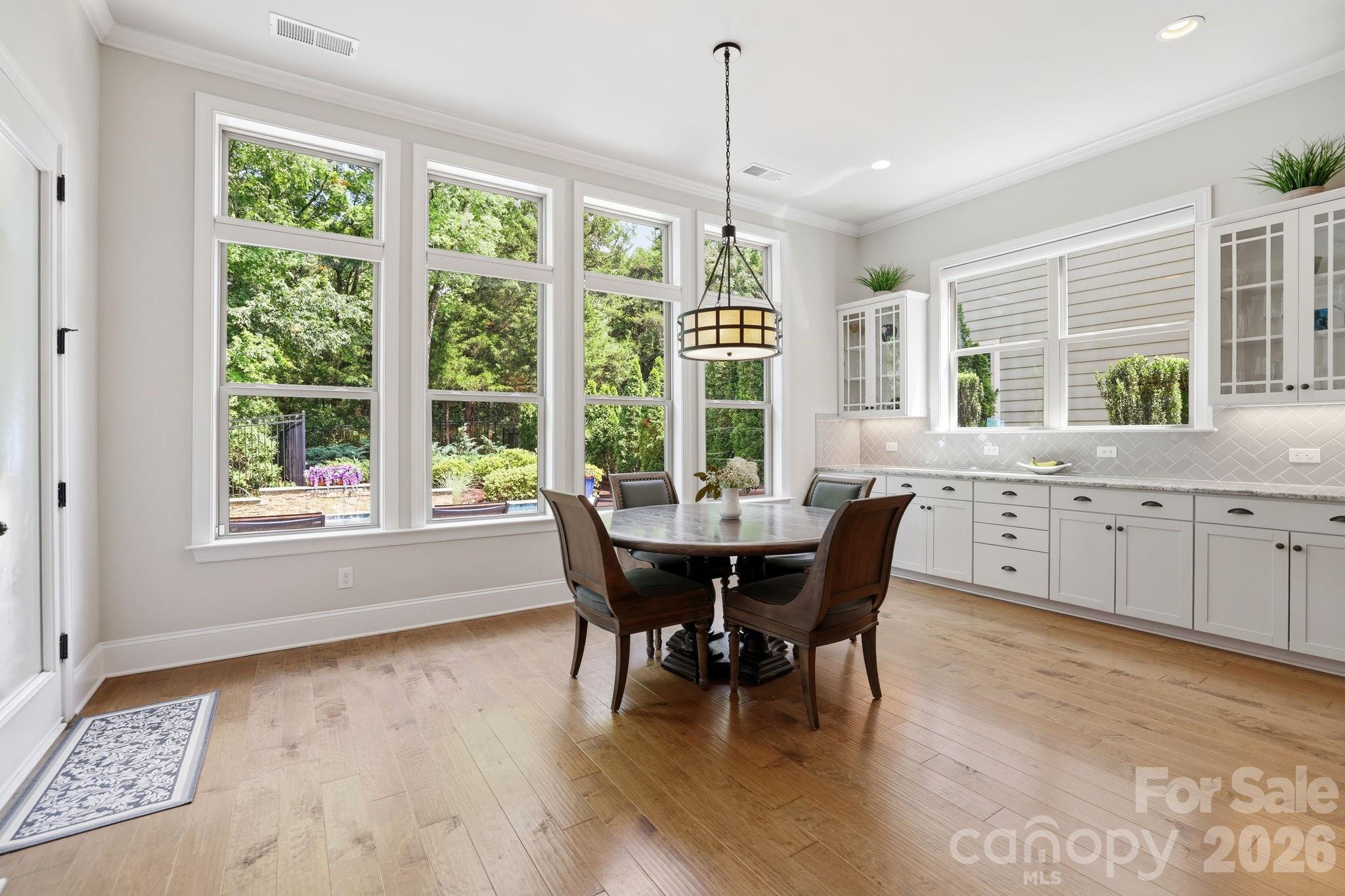 7803 Waverly Walk Avenue — Charlotte
