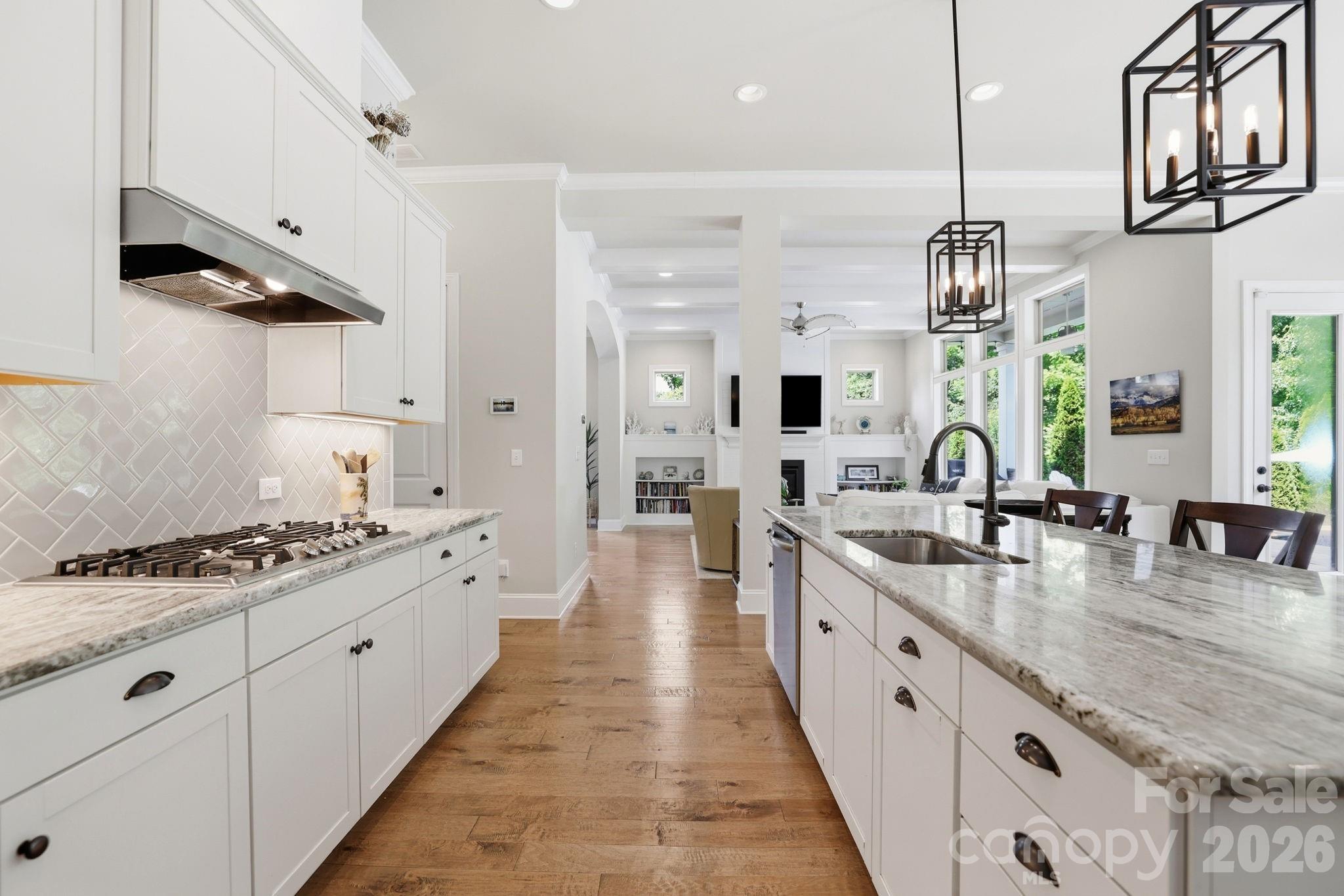 7803 Waverly Walk Avenue — Charlotte