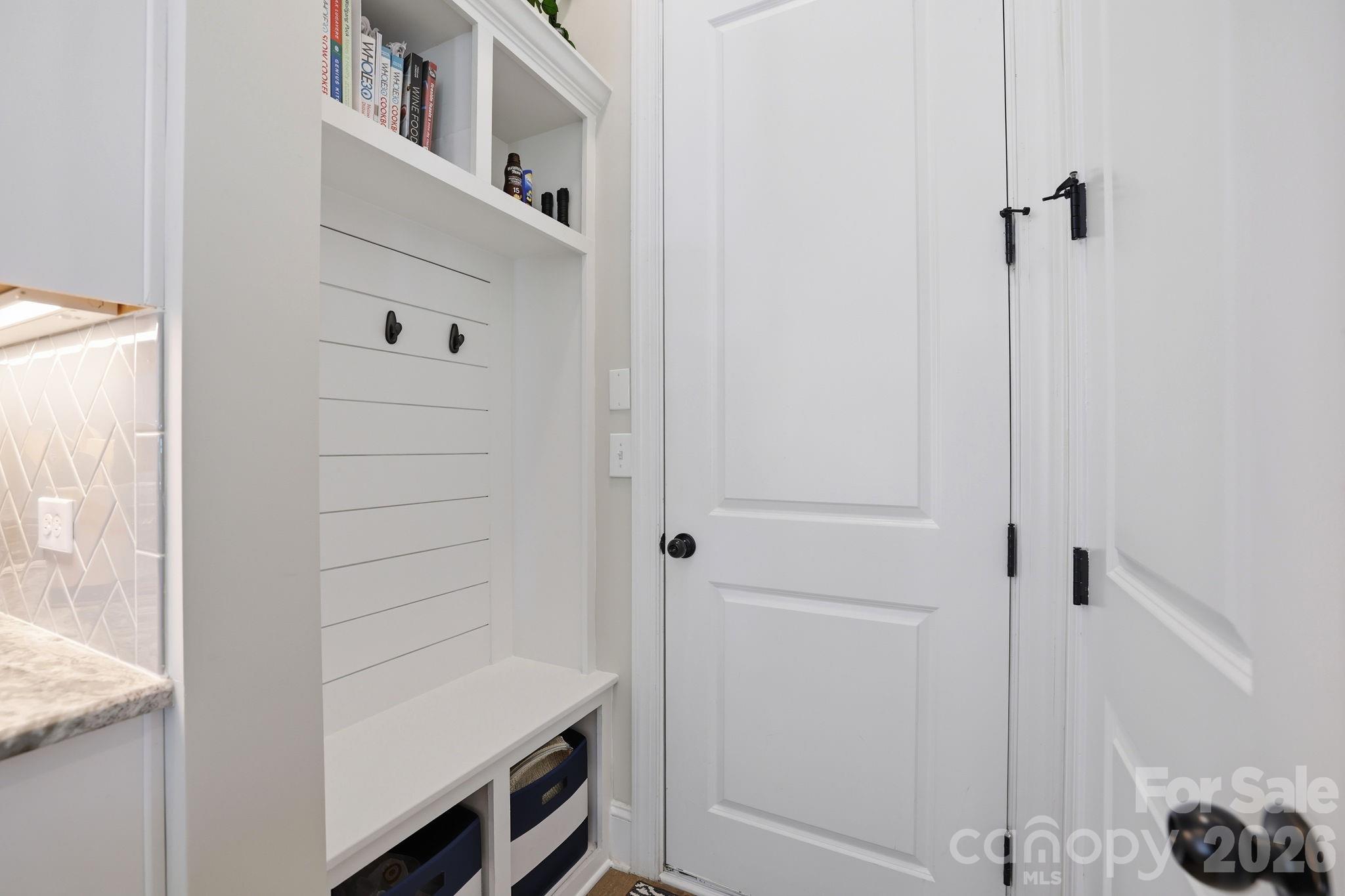 7803 Waverly Walk Avenue — Charlotte